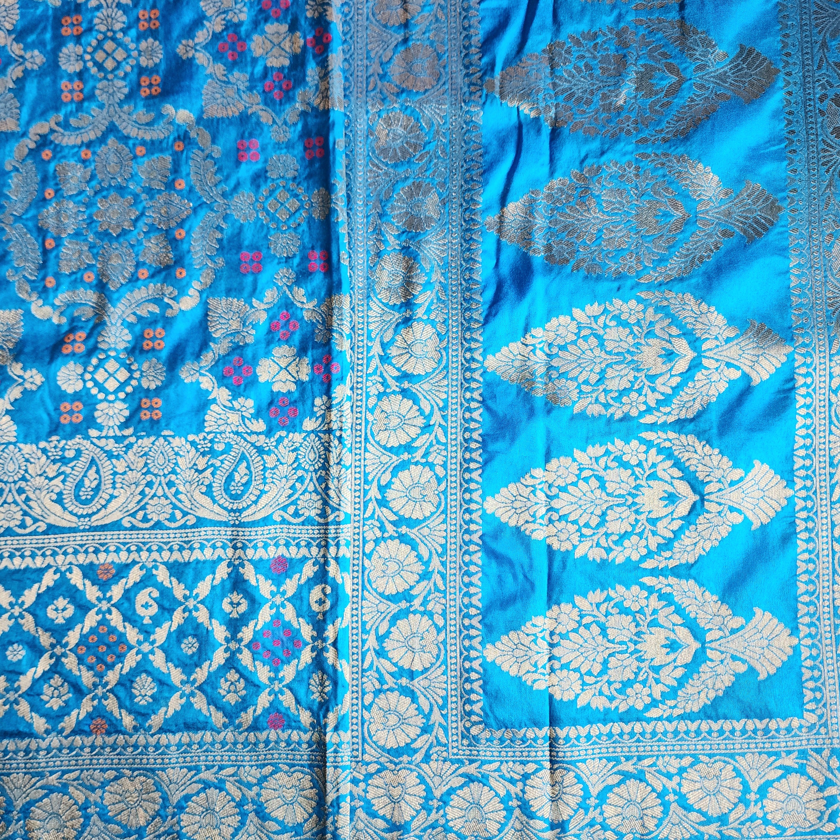 Electric Blue Bandhani Dupatta with Floral and Geometric Zari Weave