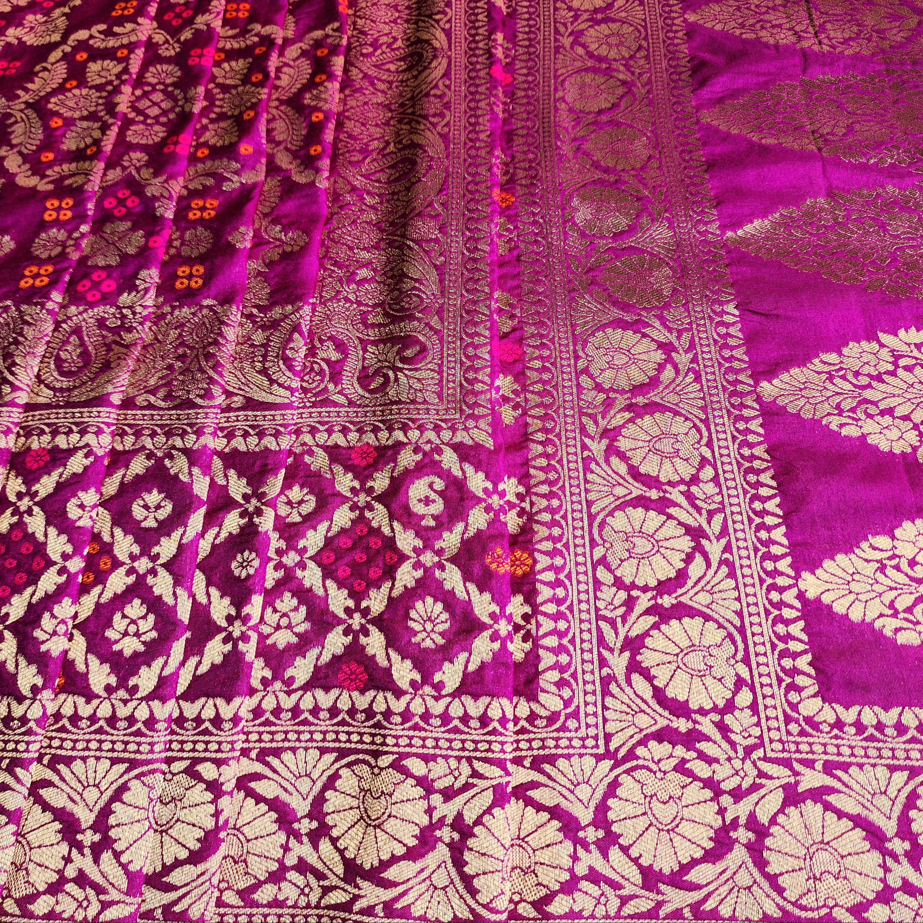 Berry Purple Bandhani Dupatta with Floral and Geometric Zari Weave