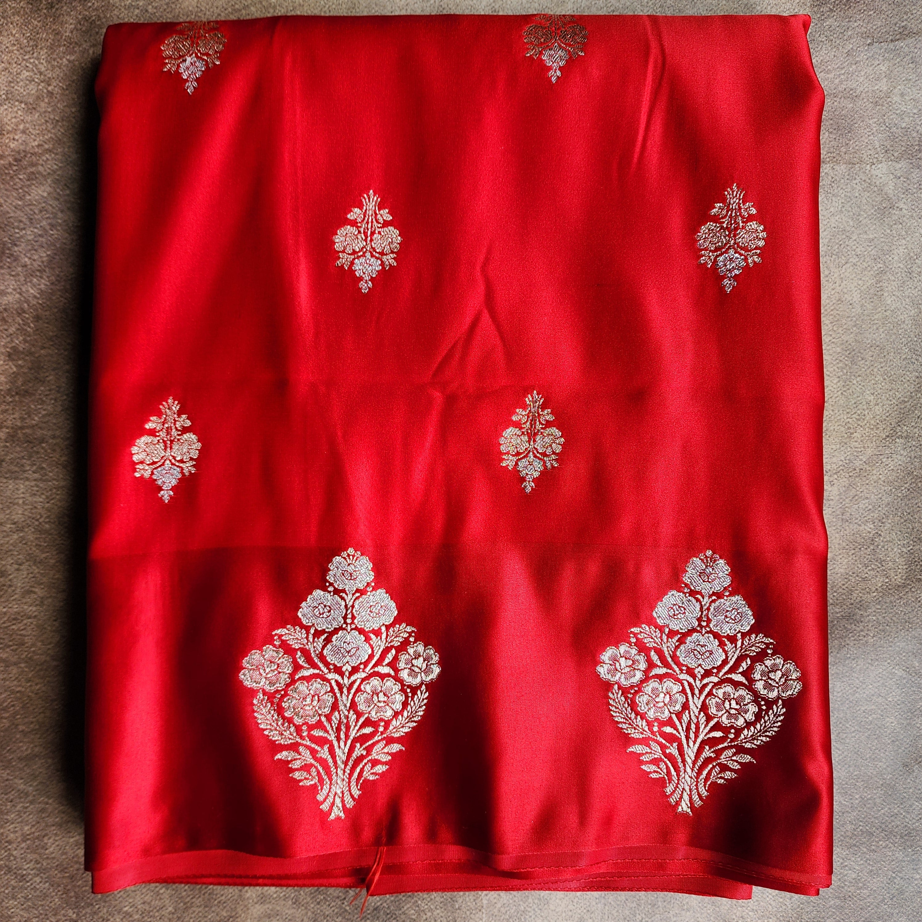 Dual-Tone Bright Red Pure Banarasi Katan Silk Saree