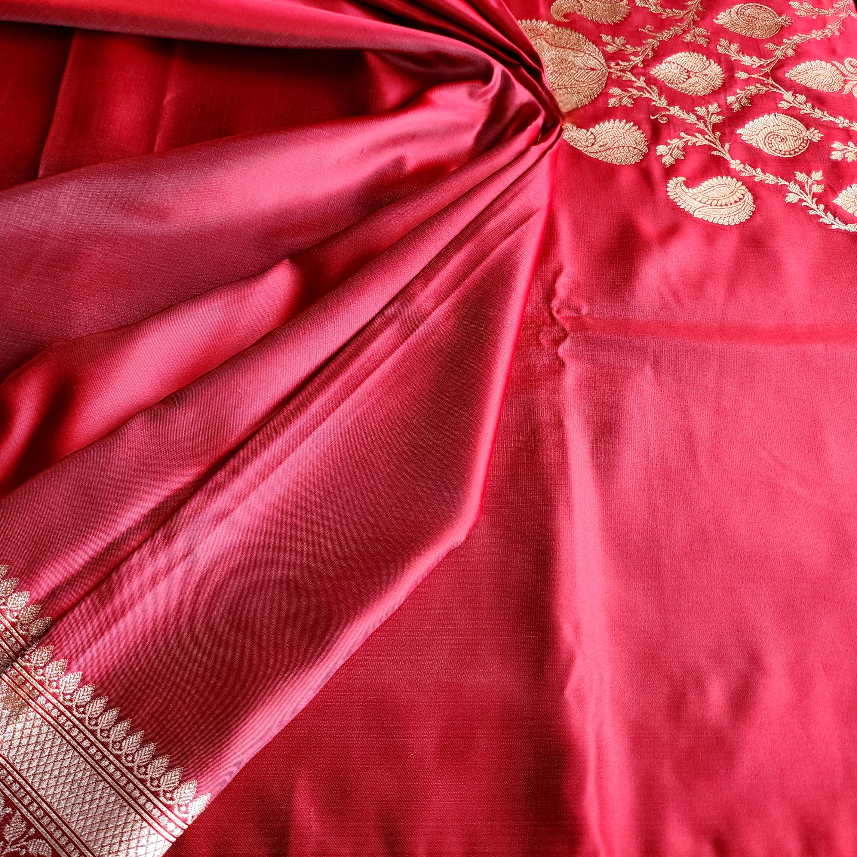 Rich Rose Pink Pure Banarasi Katan Silk Saree with light Gold Zari Weaving