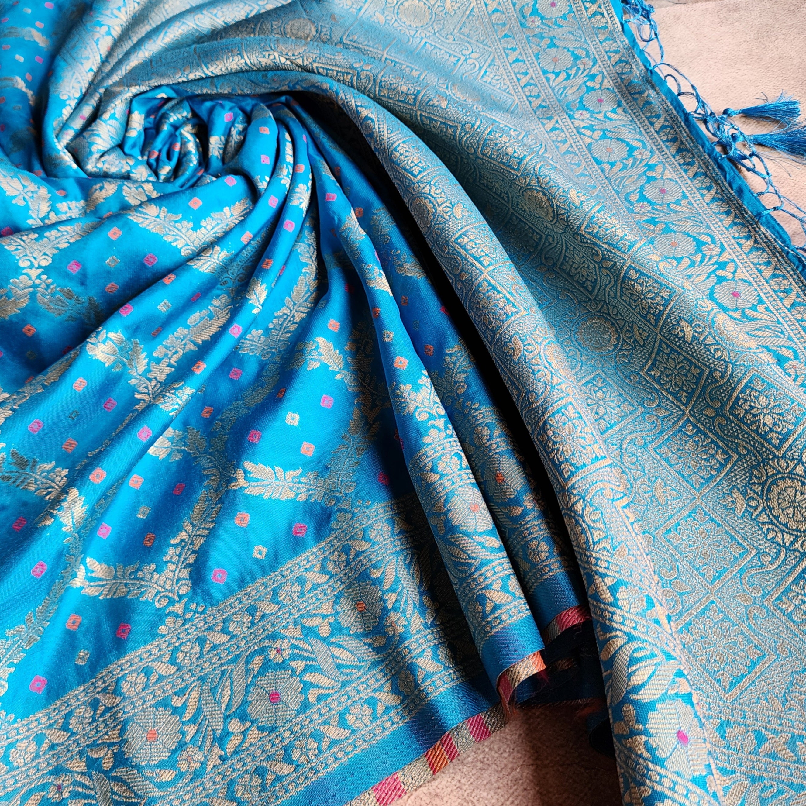 Sky Blue Bandhani Dupatta with Traditional Jaal