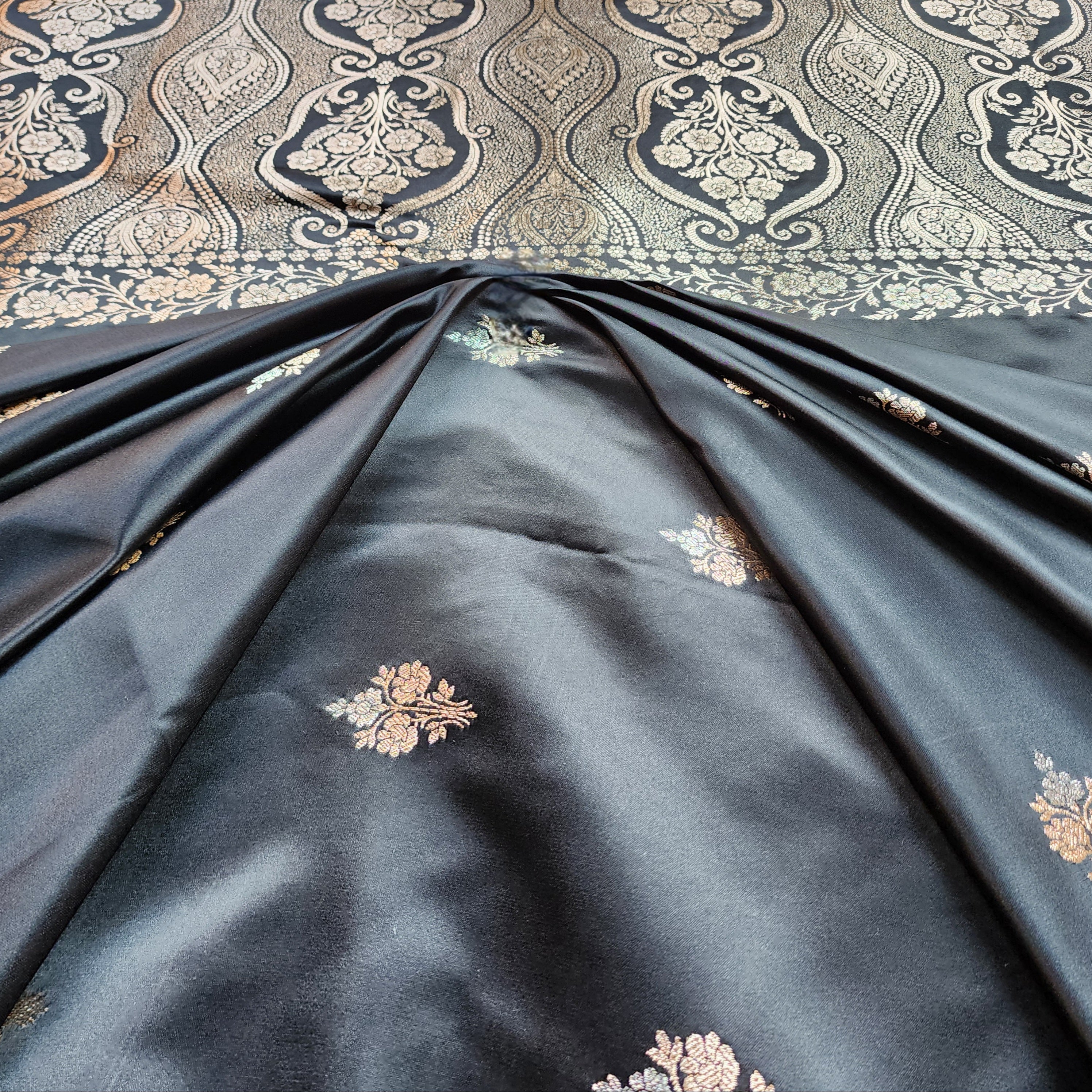 Dual-Tone Black Pure Banarasi Katan Silk Saree