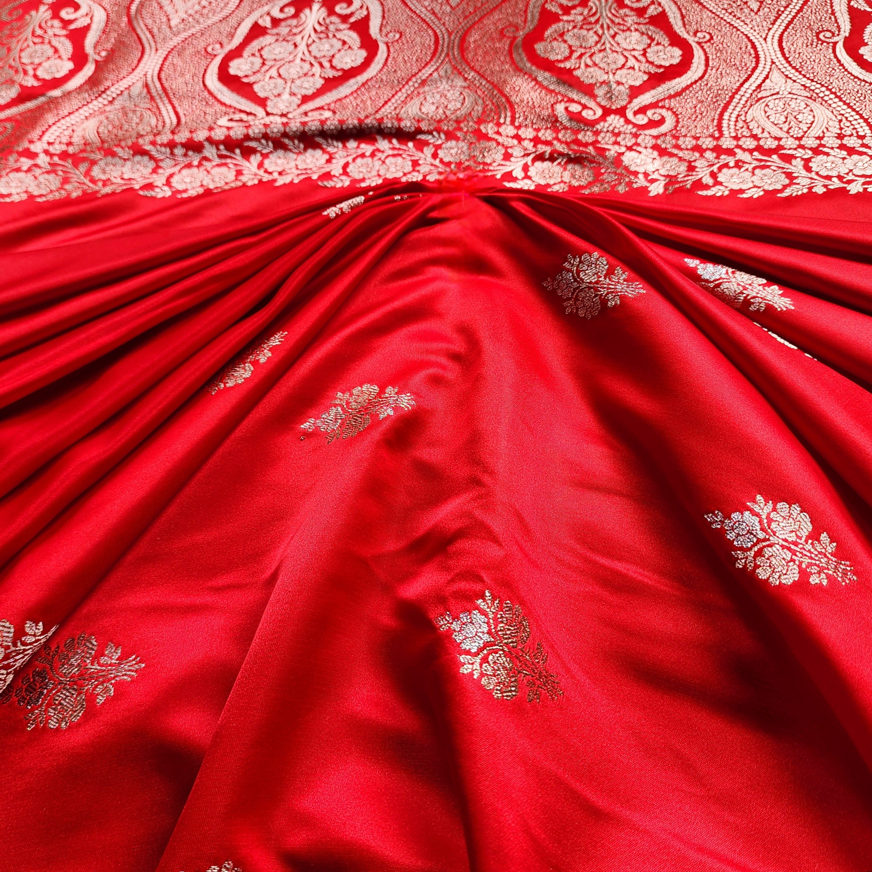 Dual-Tone Bright Red Pure Banarasi Katan Silk Saree