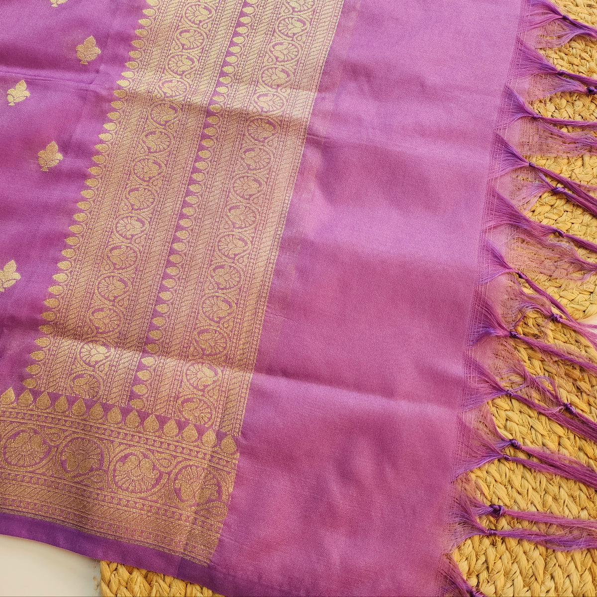 Purple Zari Banarasi Tapetta Silk Leaf Weave Dupatta