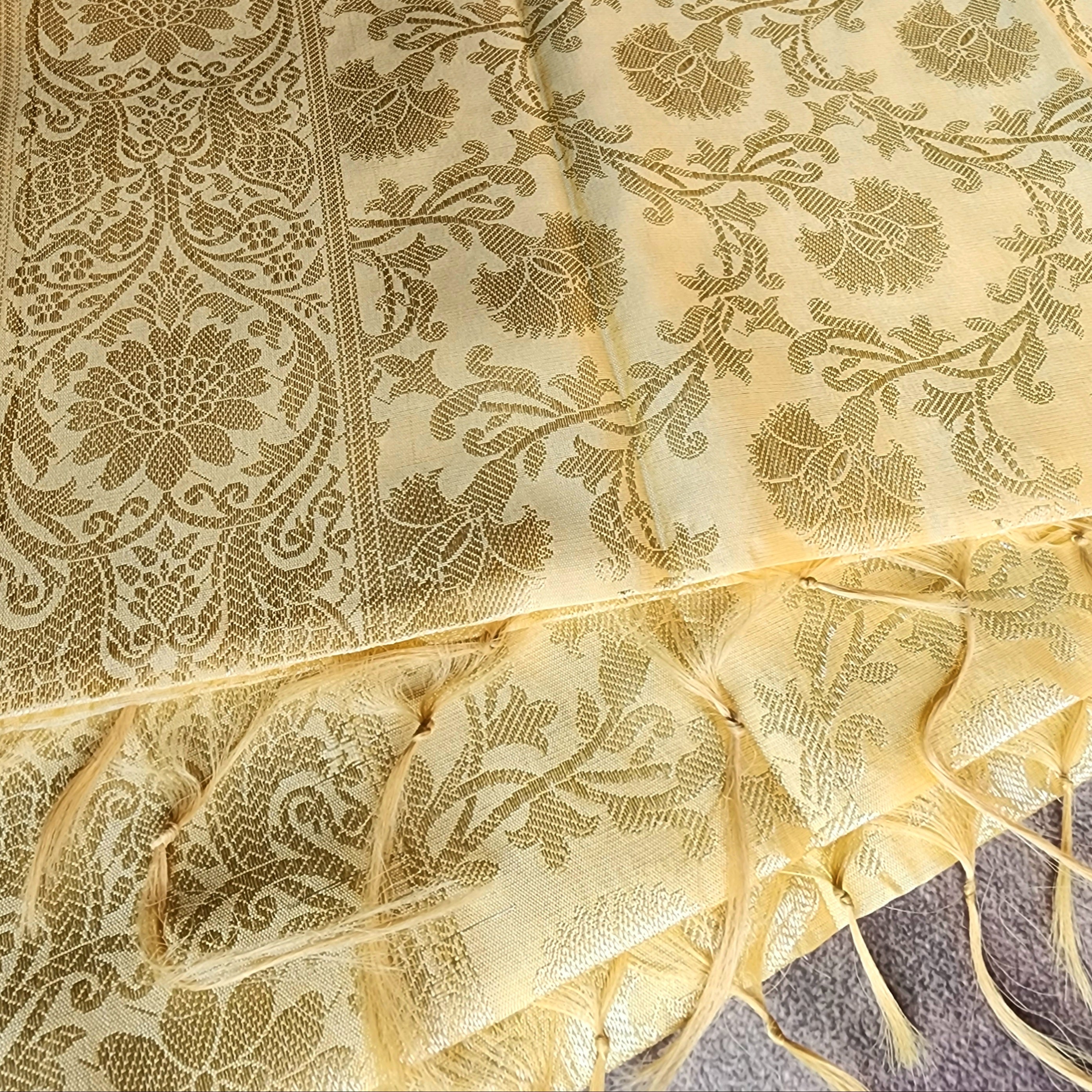 Cream Banarasi Tapetta Silk Dupatta with Gold Floral Zari Weave