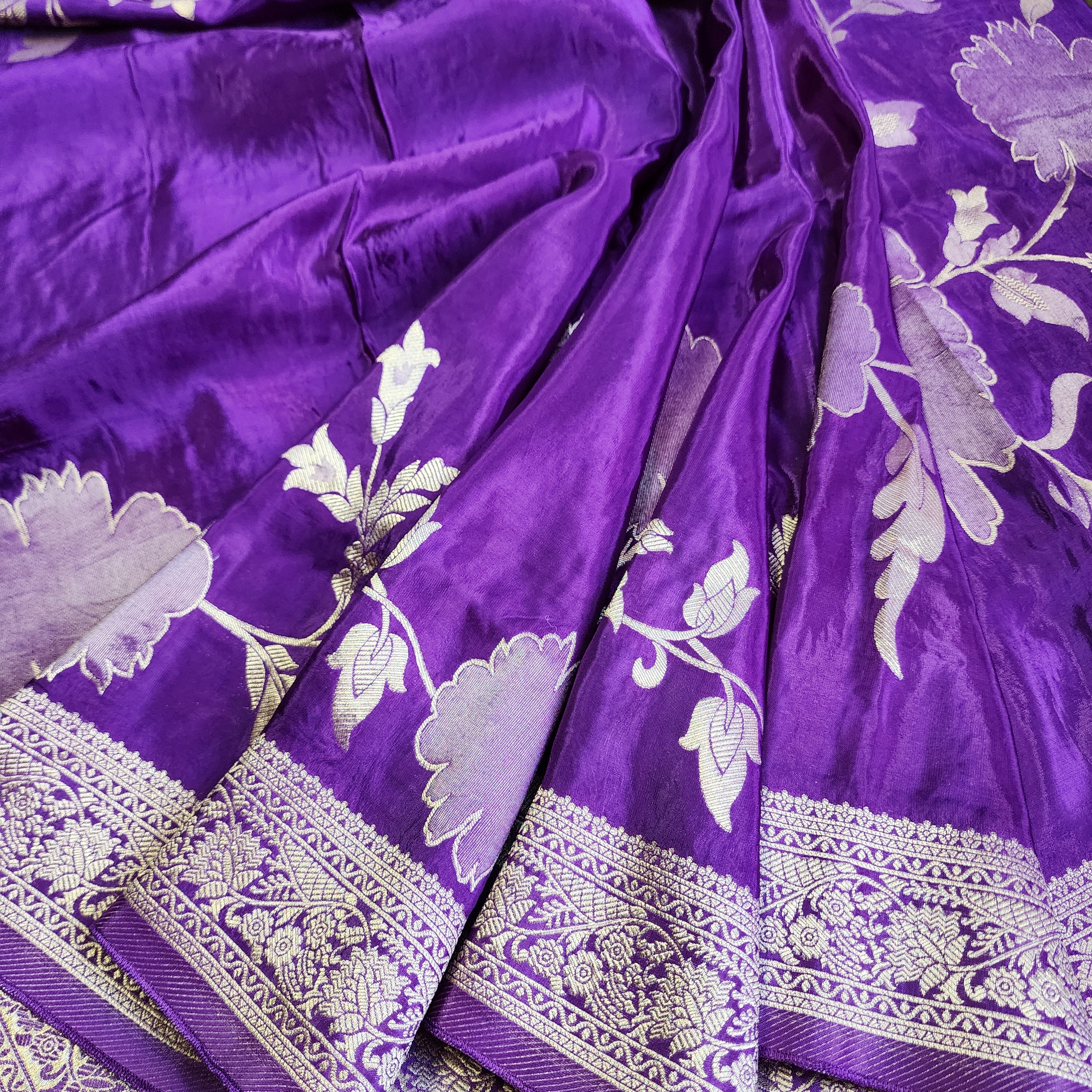 Plum Purple Muslin Silk Saree with Floral Weave