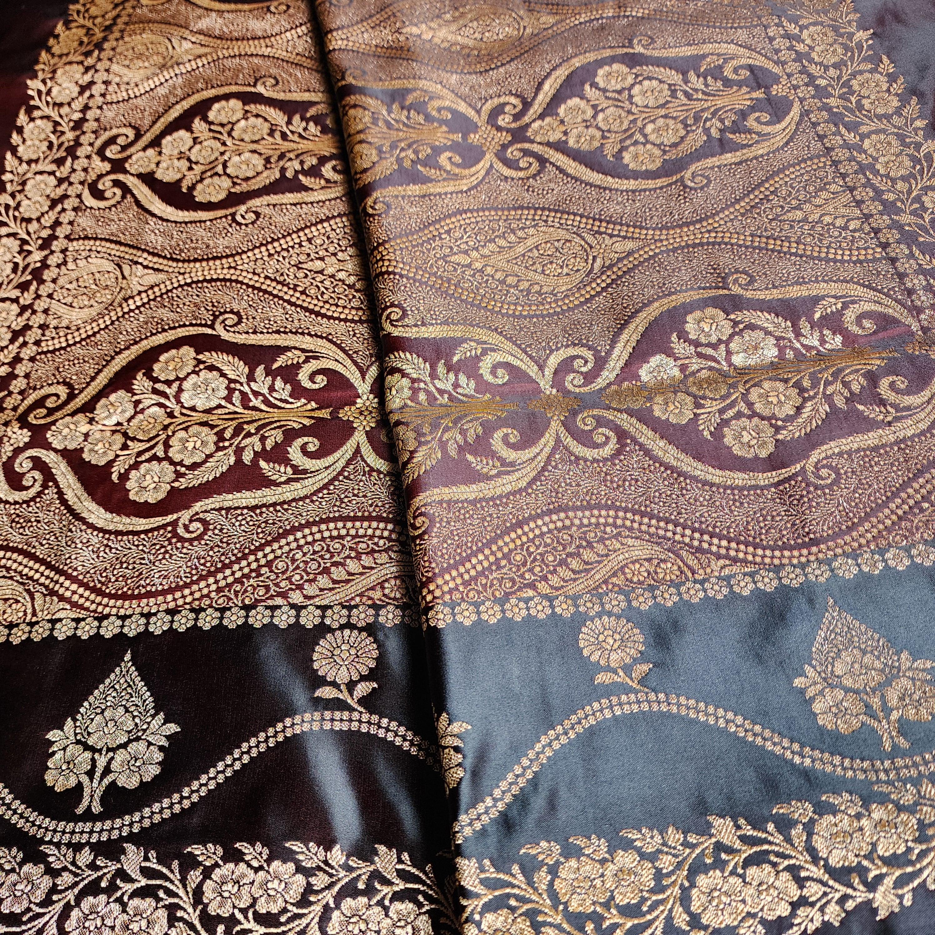 Dual-Tone Maroon Pure Banarasi Katan Silk Saree