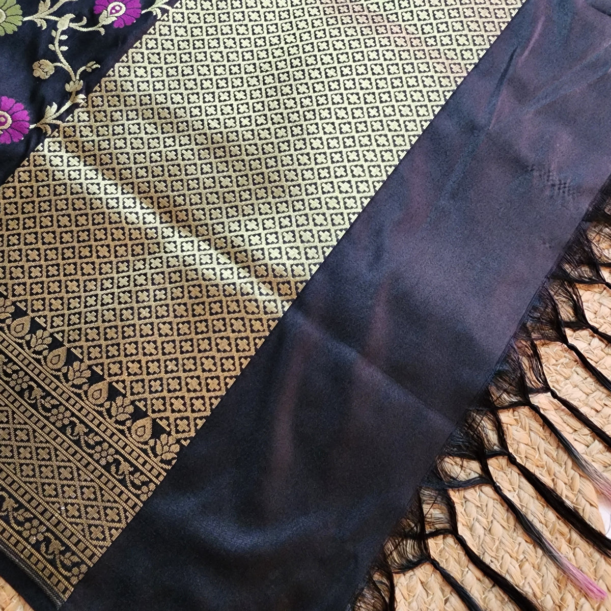Banarasi Silk Floral Jaal Dupatta - Midnight