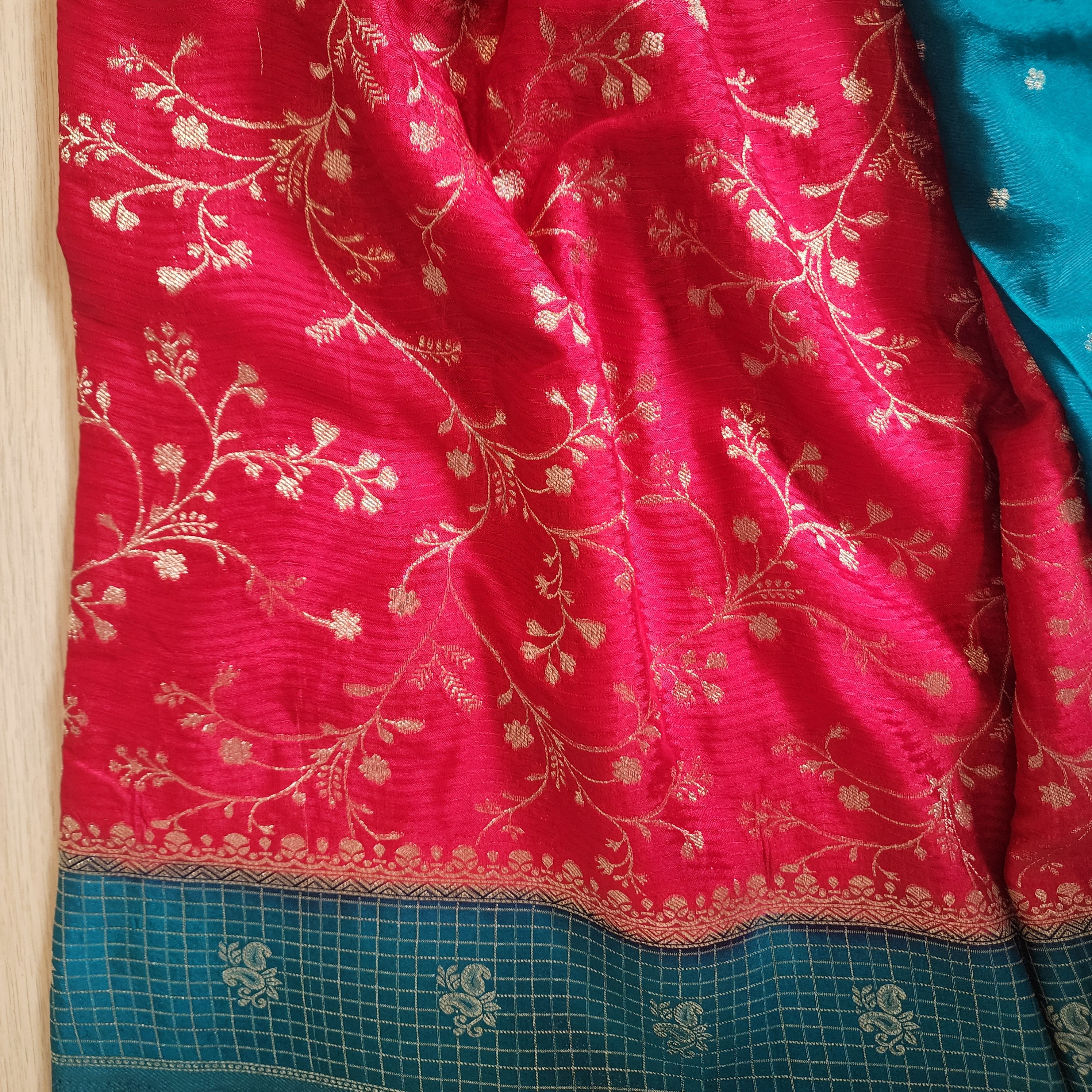 Banarasi Georgette Saree in Luxe Red & Teal with Gold Zari Work