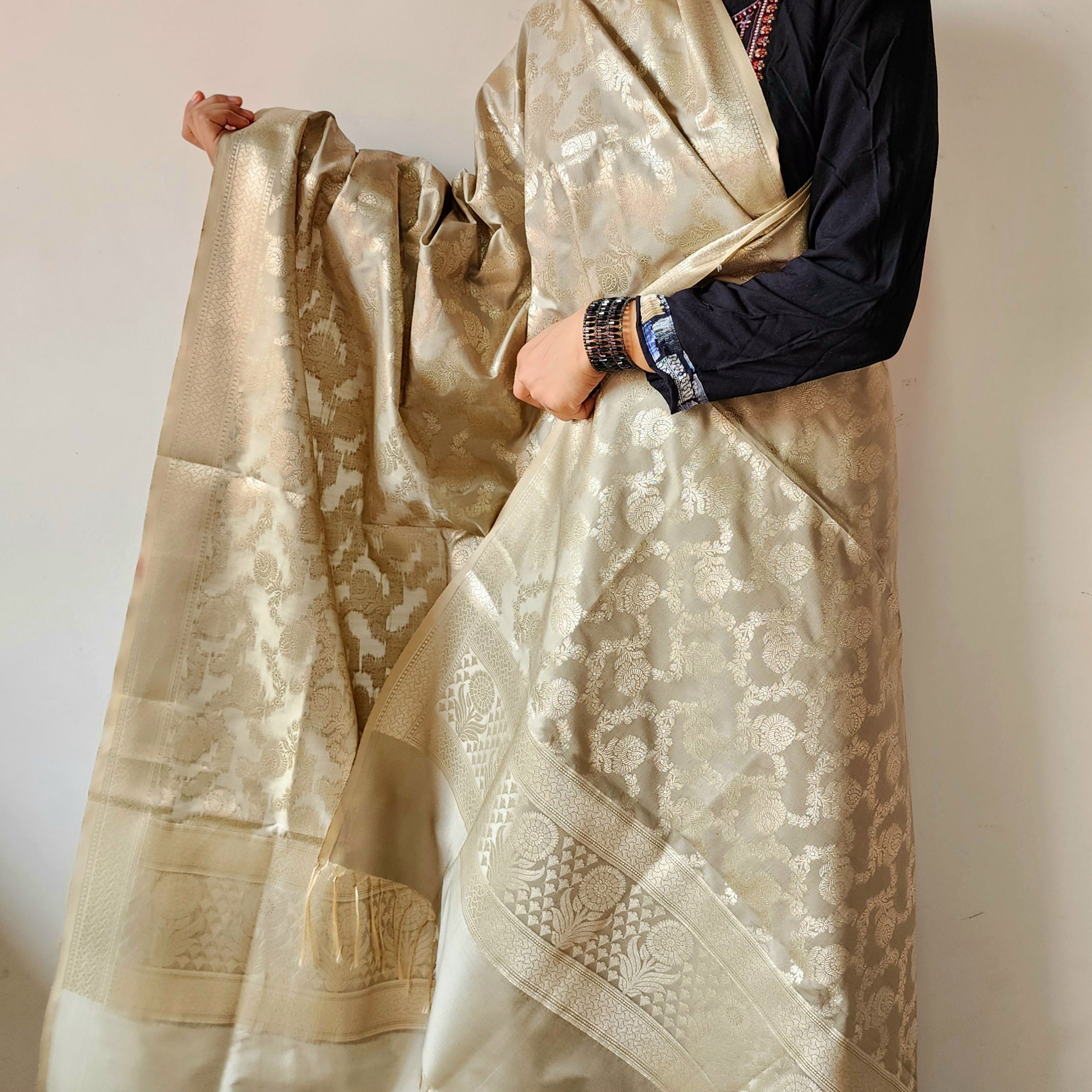 Platinum Grey Floral Jaal Dupatta with Mughal-Inspired Zari Border