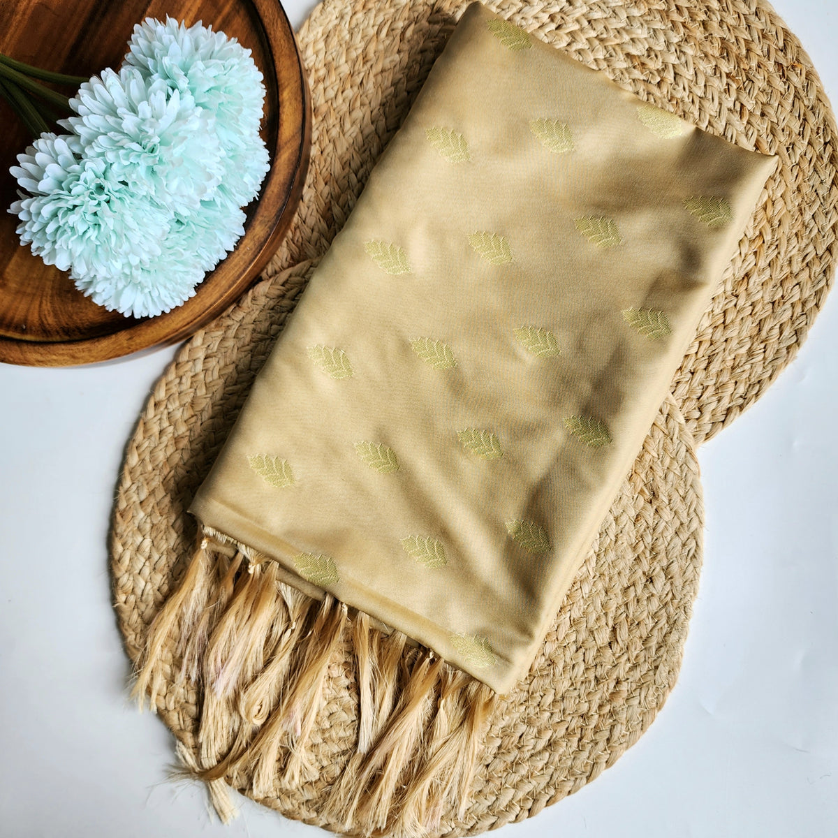 Champagne Banarasi Tapetta Silk Leaf Weave Dupatta