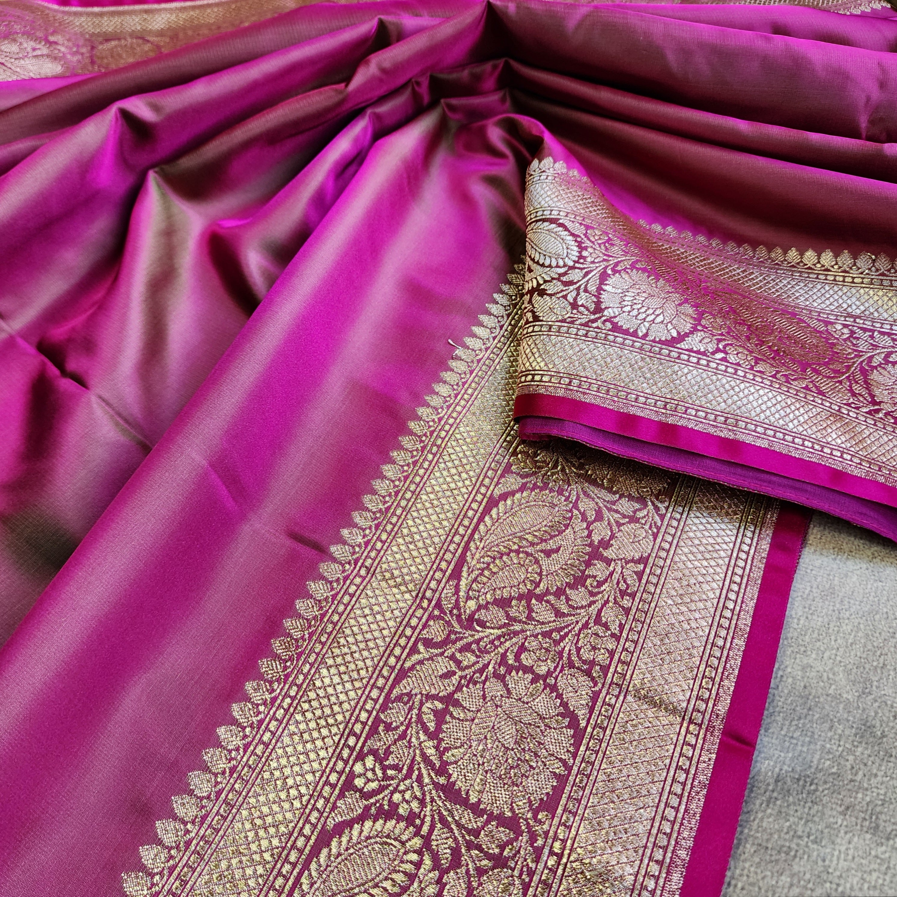 Dhoop Chhaon Mauve Banarasi Katan Silk Saree