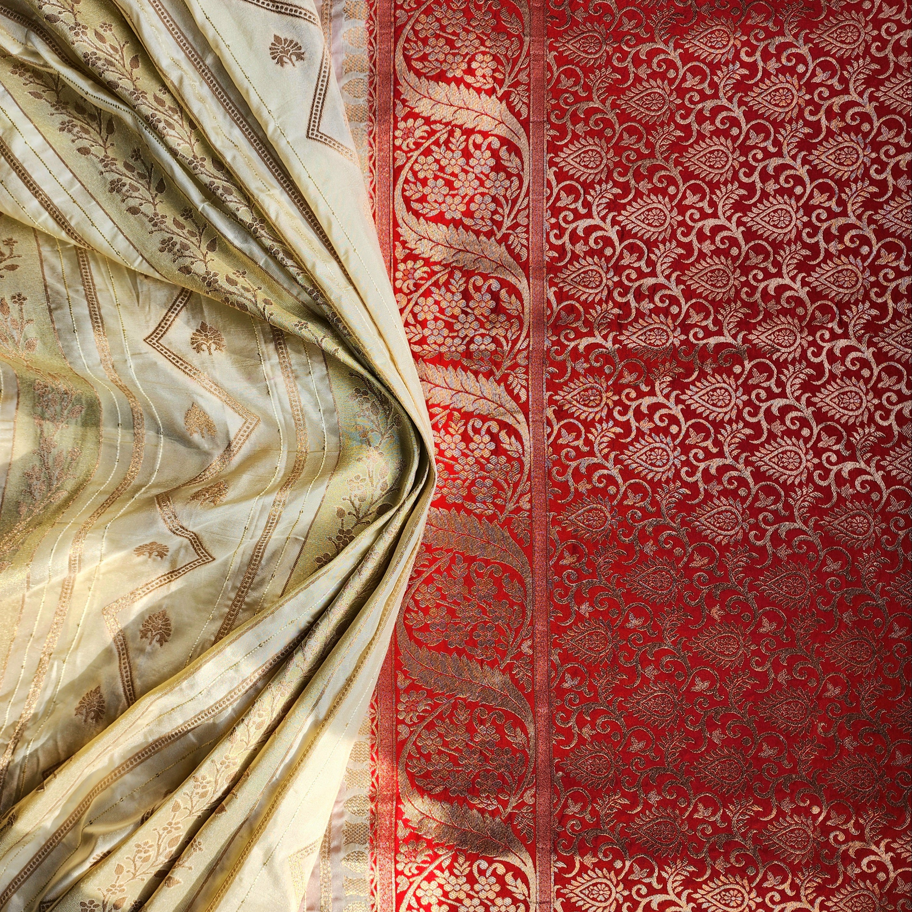 Rich White Crepe Georgette Silk Saree with Red Border and Gold Zari Detailing