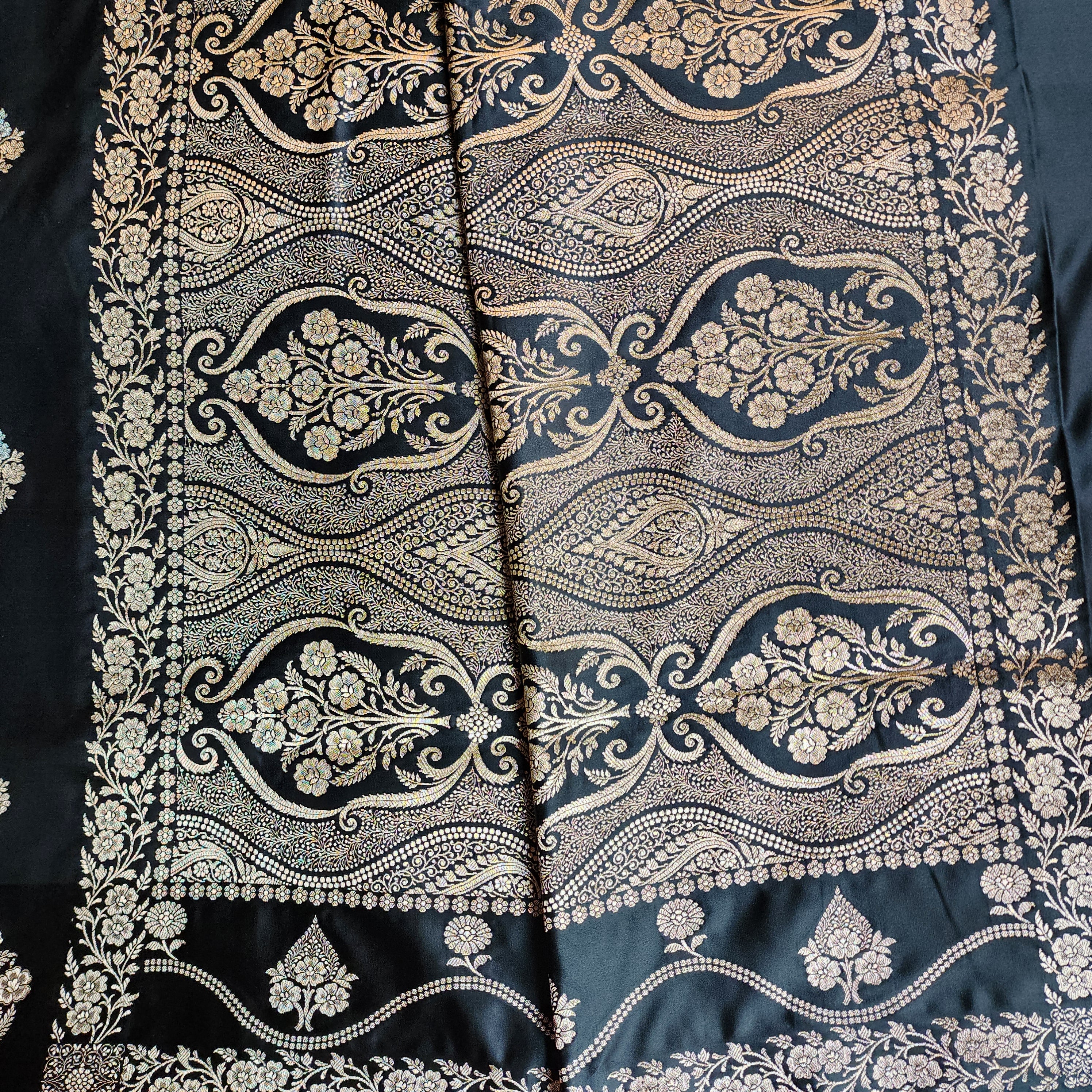 Dual-Tone Black Pure Banarasi Katan Silk Saree