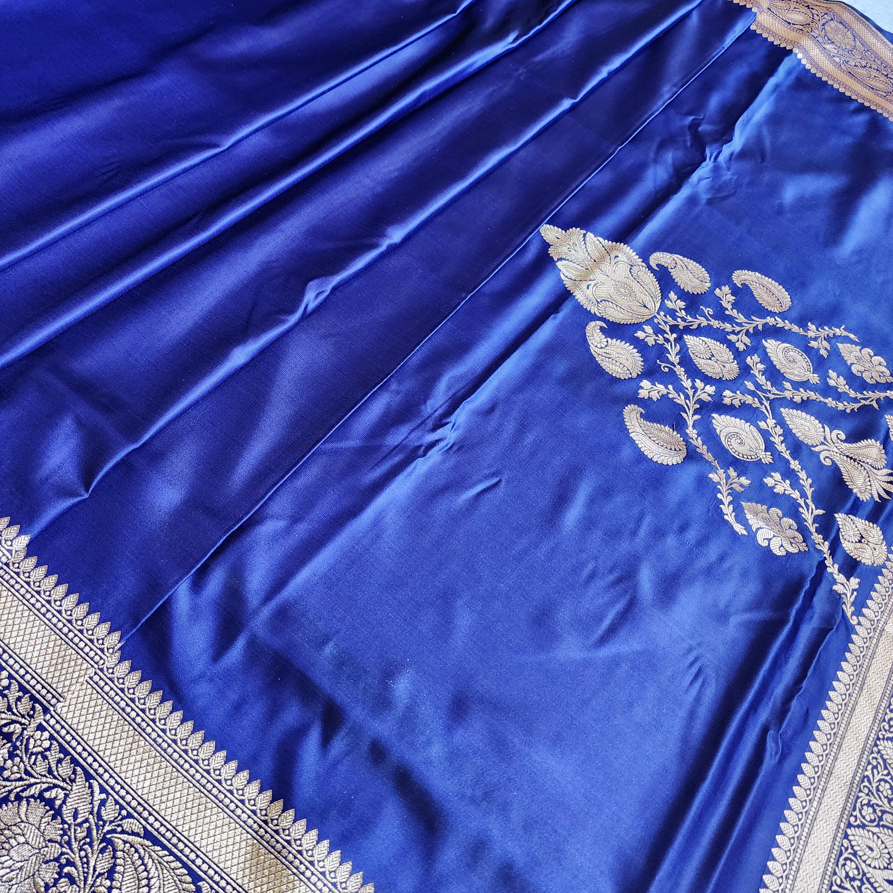 Royal Blue Pure Banarasi Katan Silk Saree with light Gold Zari Weaving