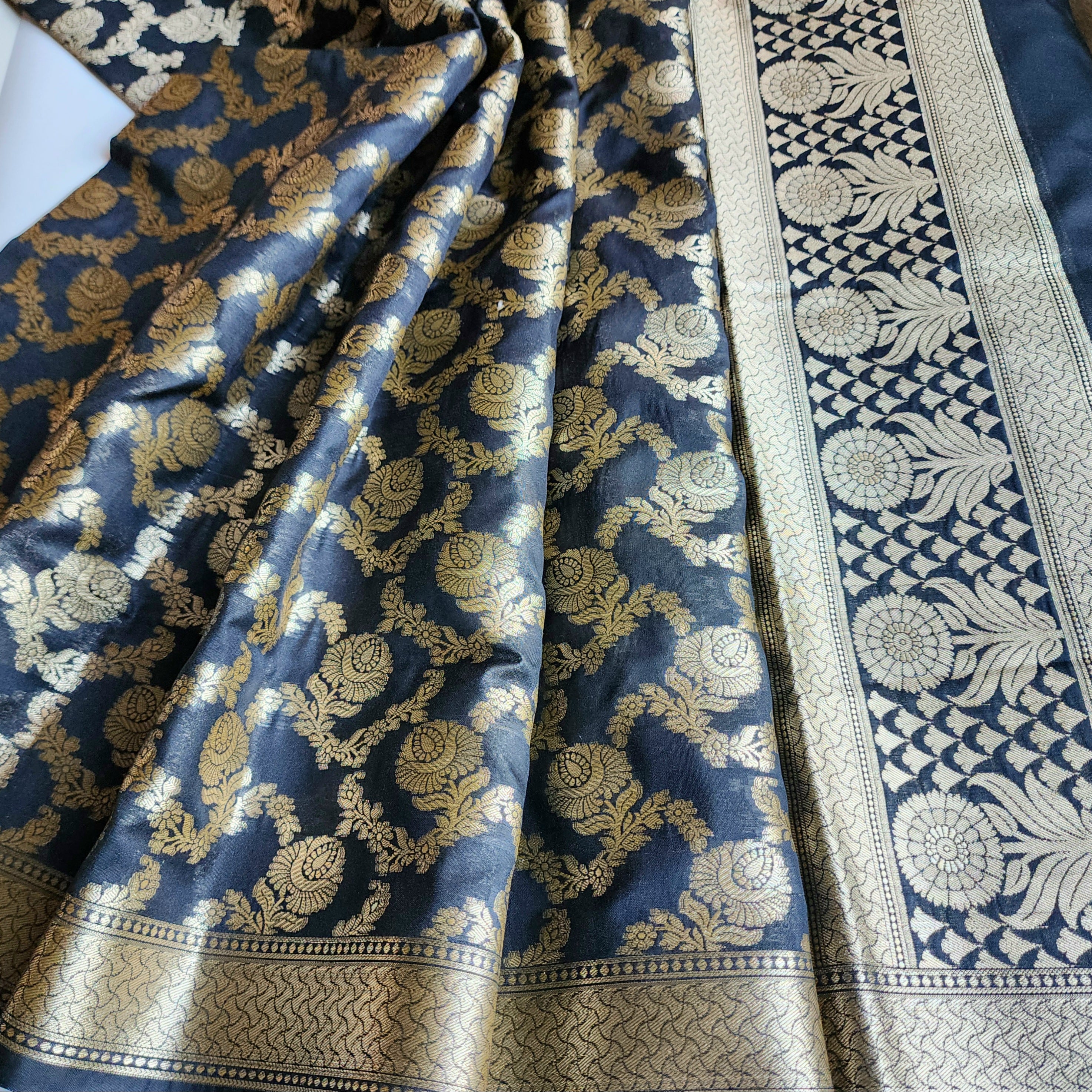 Black Floral Jaal Dupatta with Mughal-Inspired Zari Border
