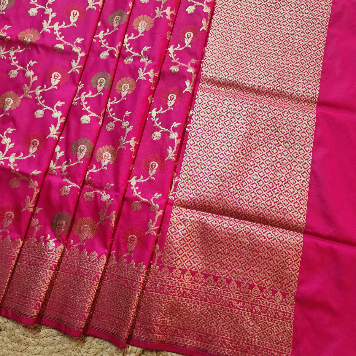 Banarasi Silk Floral Jaal Dupatta - Deep Fuchsia