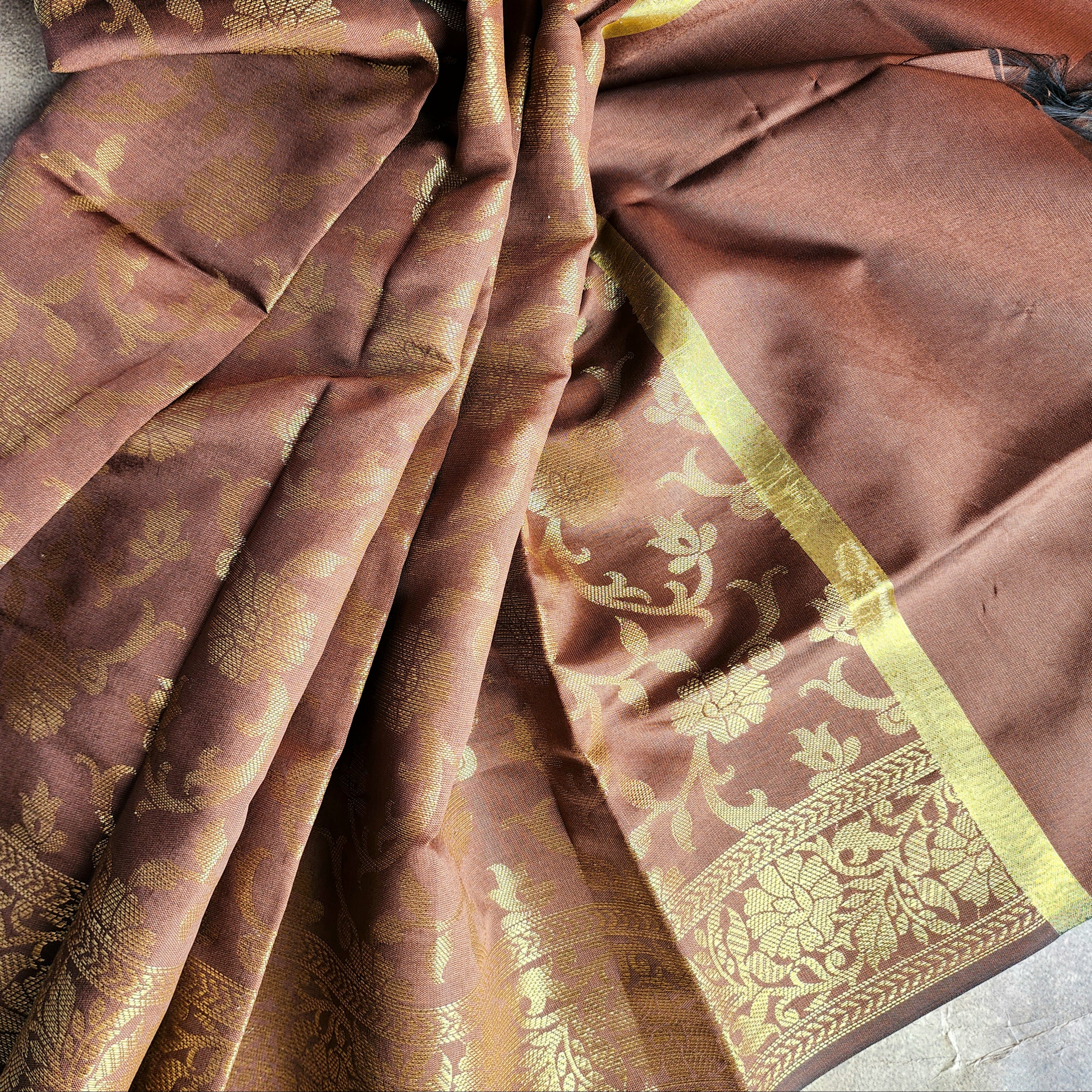 Copper Brown Banarasi Tapetta Silk Dupatta with Gold Floral Weave