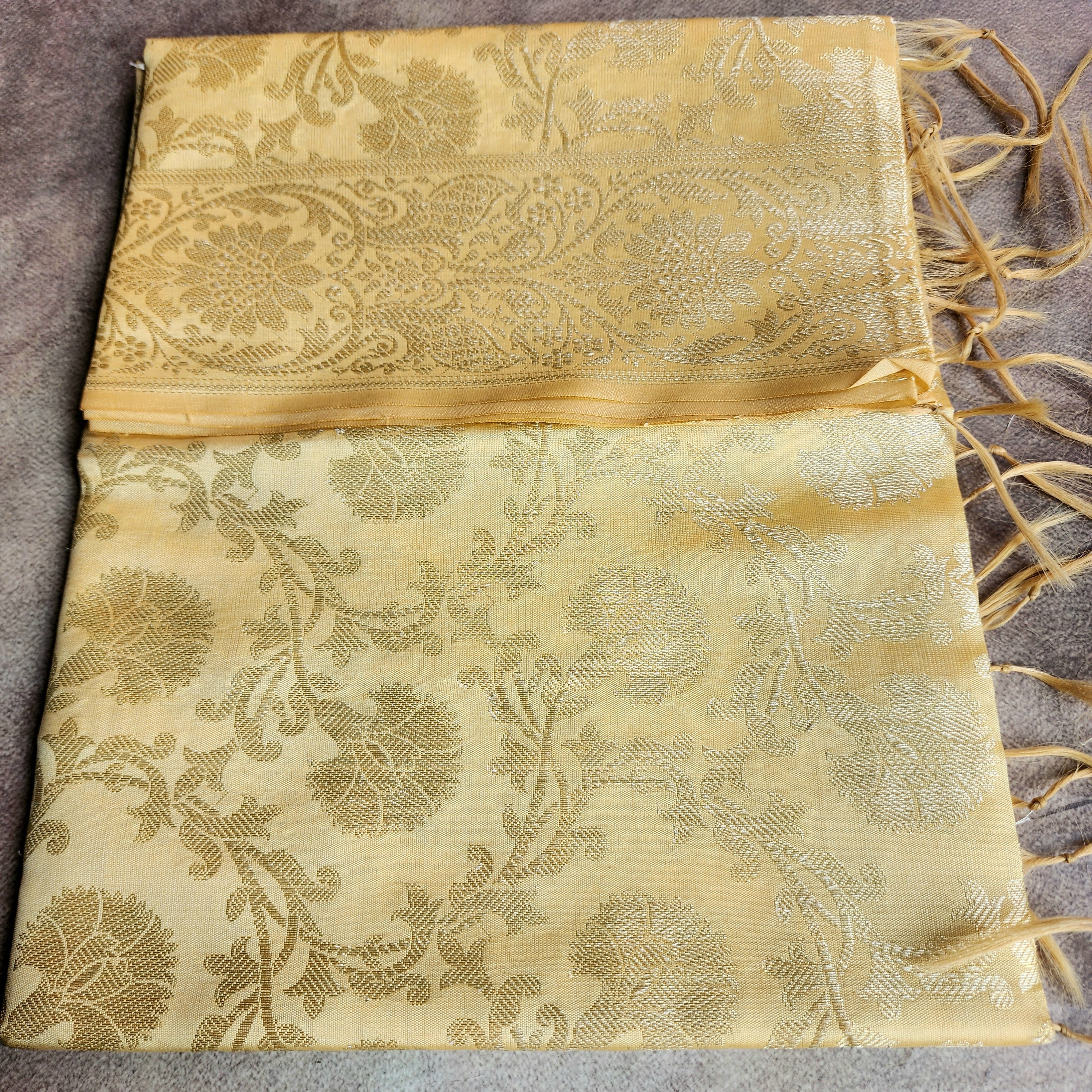 Cream Banarasi Tapetta Silk Dupatta with Gold Floral Zari Weave