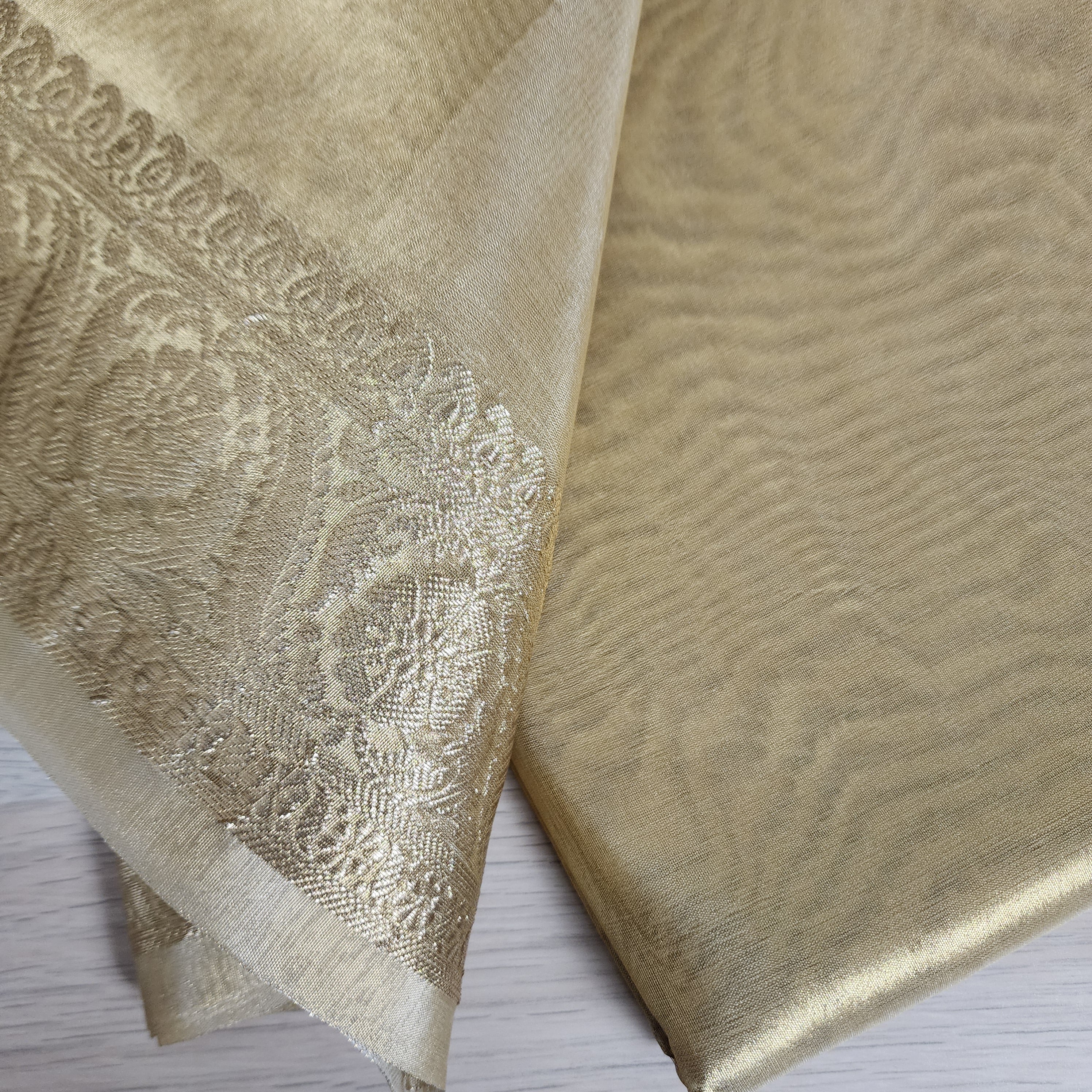 Traditional Kanjivaram Style Tissue Silk Saree in Gold