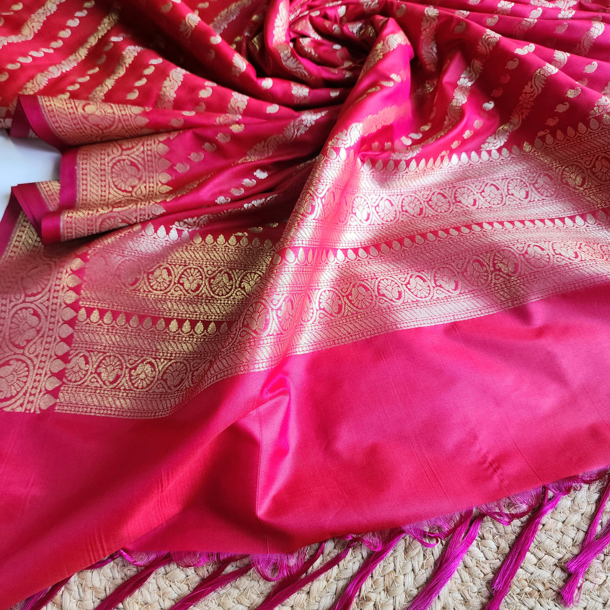 Rani Pink - Banarasi Leheriya Style Dupatta