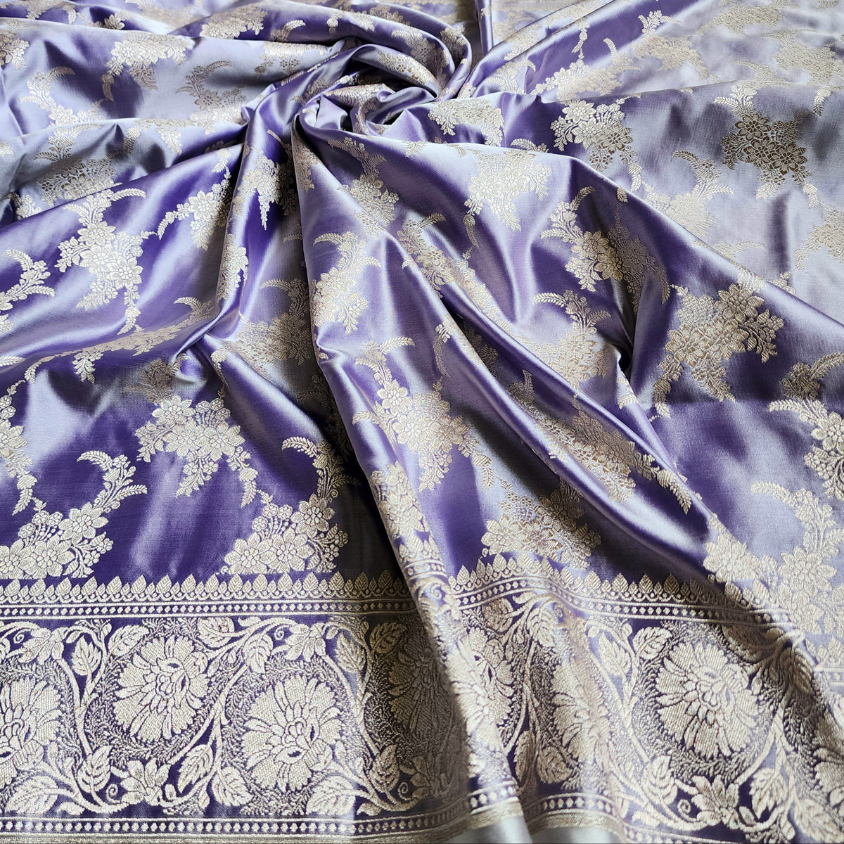 Mauve Banarasi Katan Silk Saree with Floral Vine Jaal