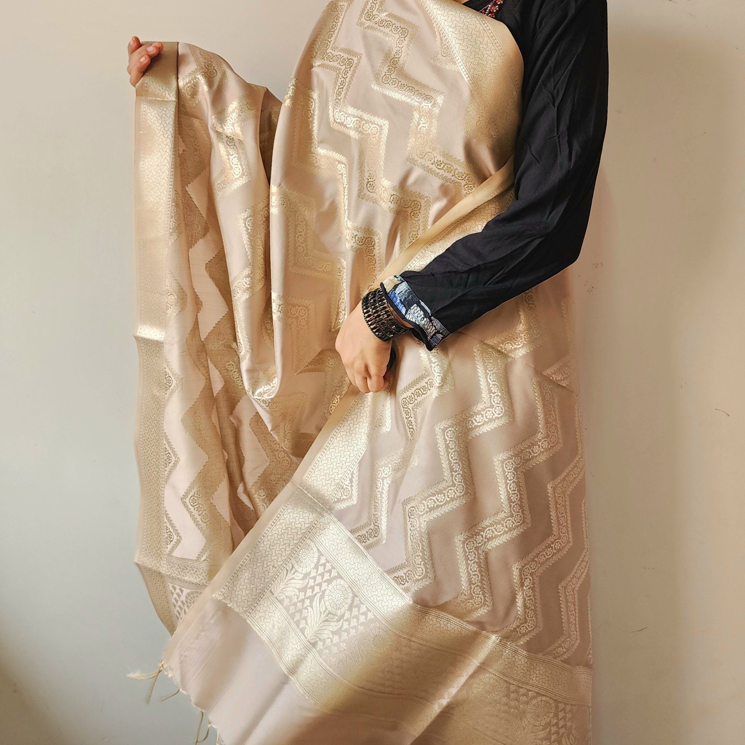 Light Mushroom Banarasi Dupatta with Golden Zigzag Pattern