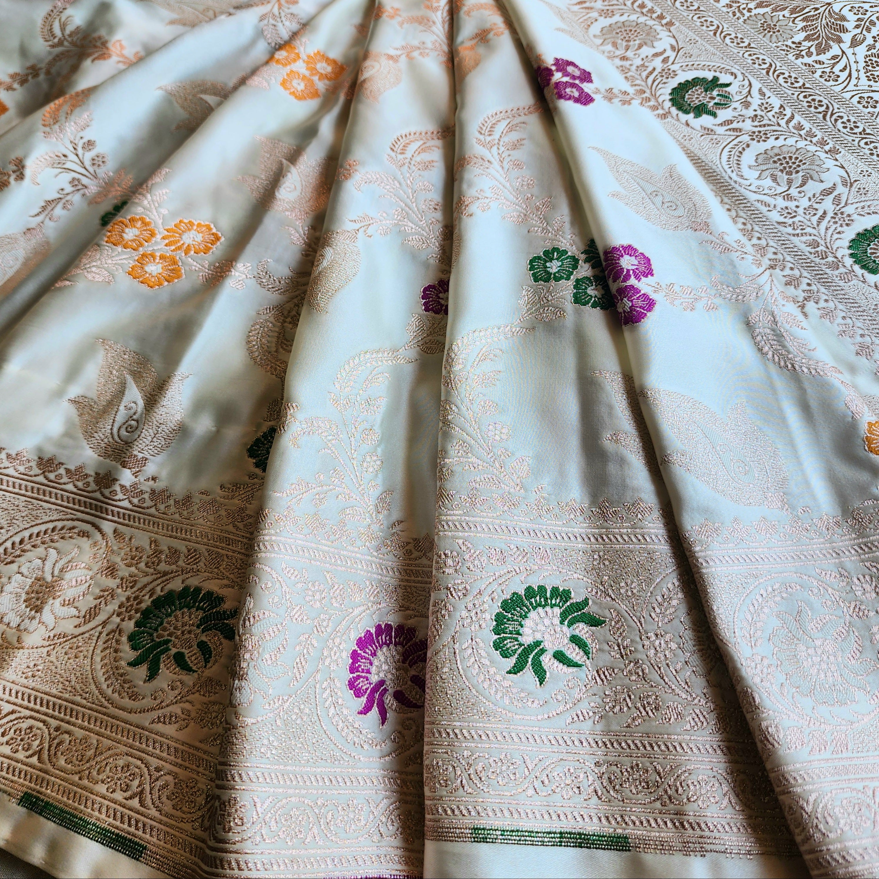 Enriched White Banarasi Katan Silk Saree with Multicolor Meenakari Floral Jaal