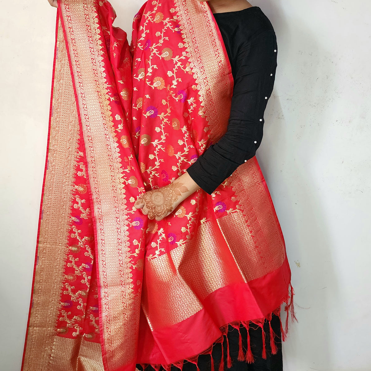 Banarasi Silk Floral Jaal Dupatta - Crimson Red