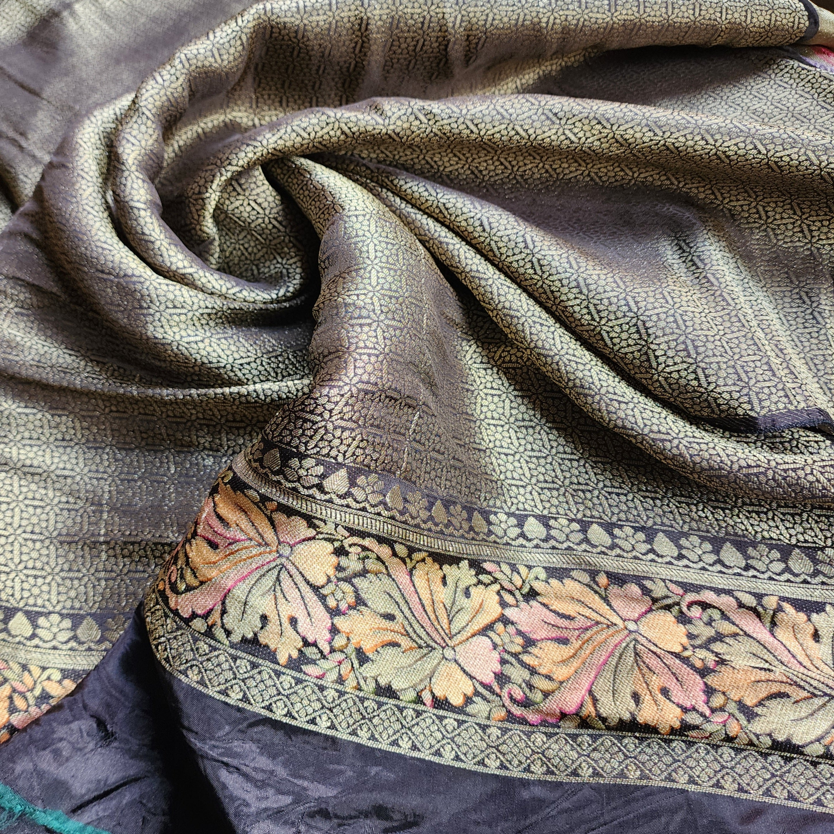 Dove Grey Tissue Silk Saree with Artistic Leaf Motifs