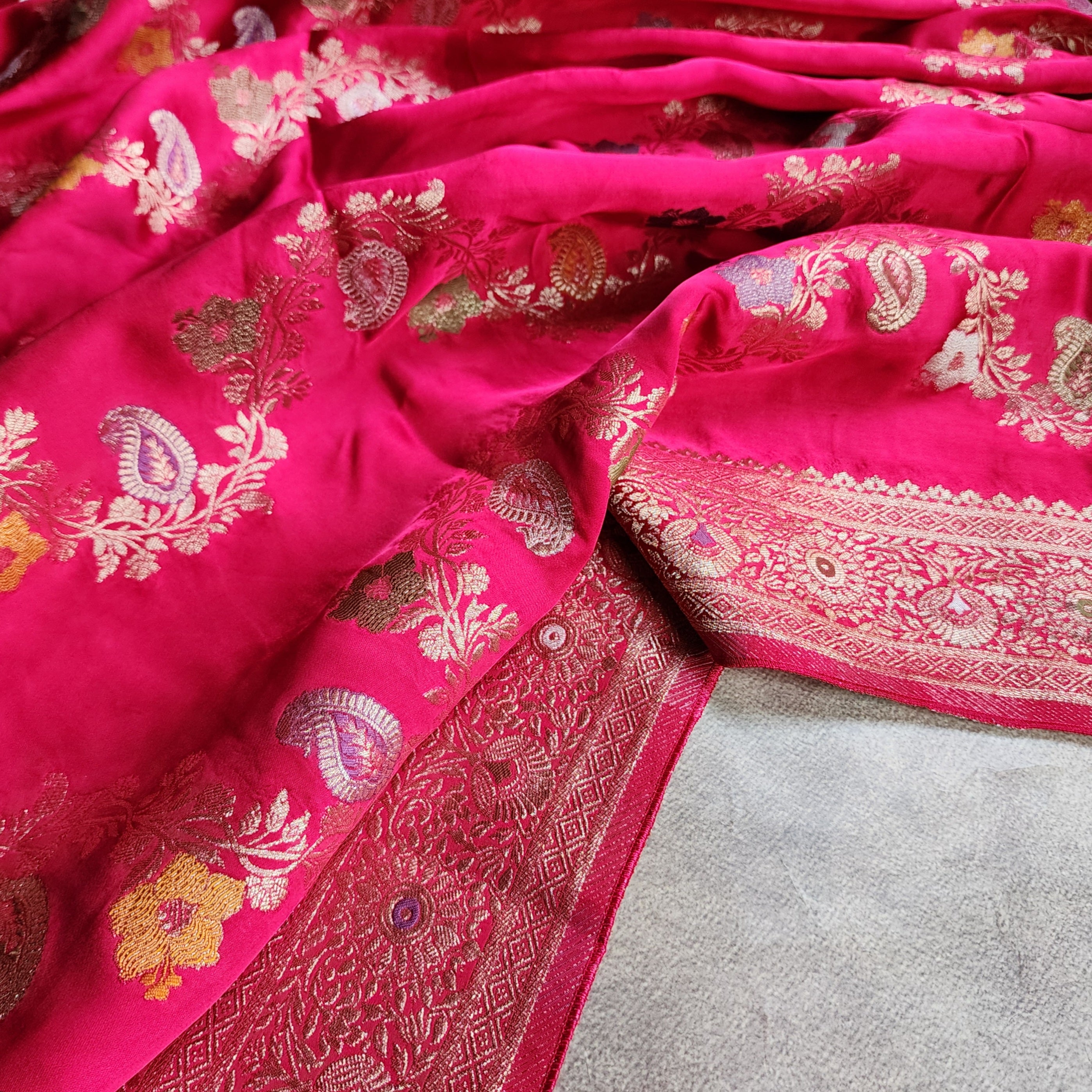 Deep Magenta Mashru Katan Silk Saree