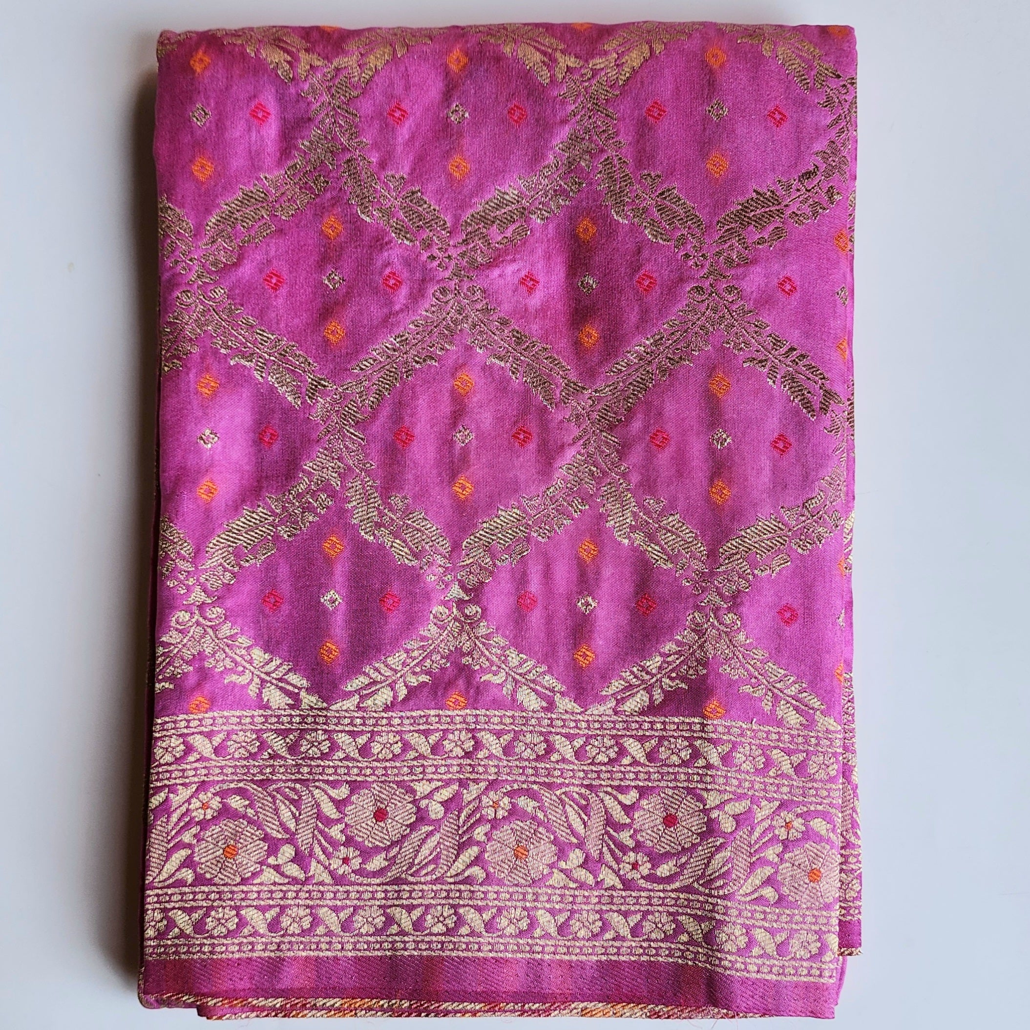 Orchid Purple Bandhani Dupatta with Traditional Jaal
