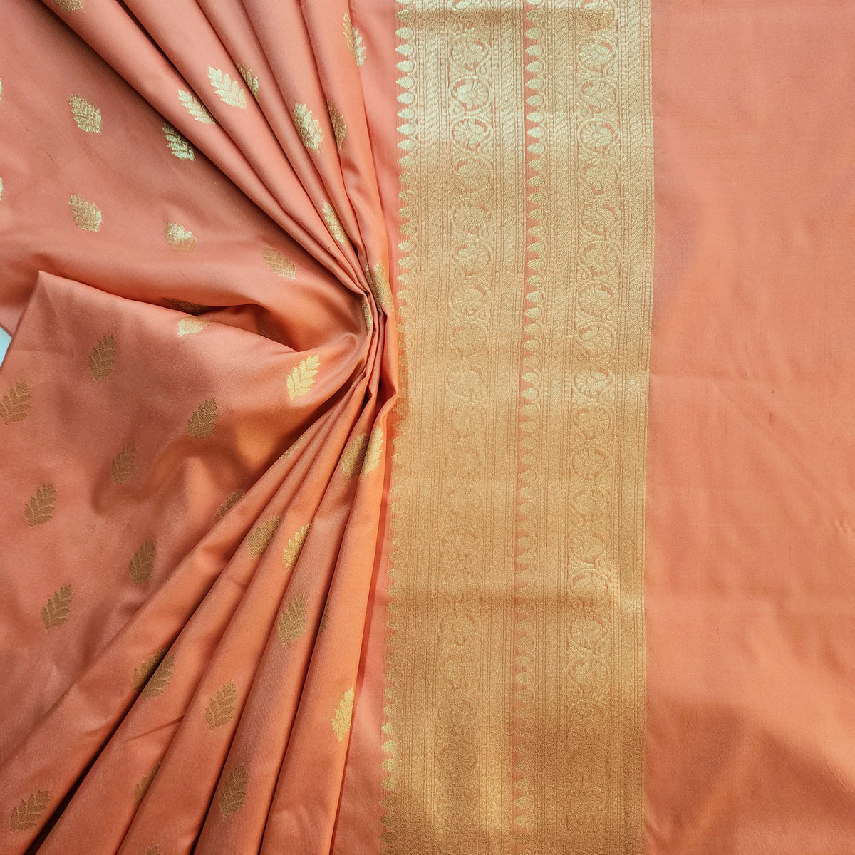 Peach Banarasi Tapetta Silk Leaf Weave Dupatta