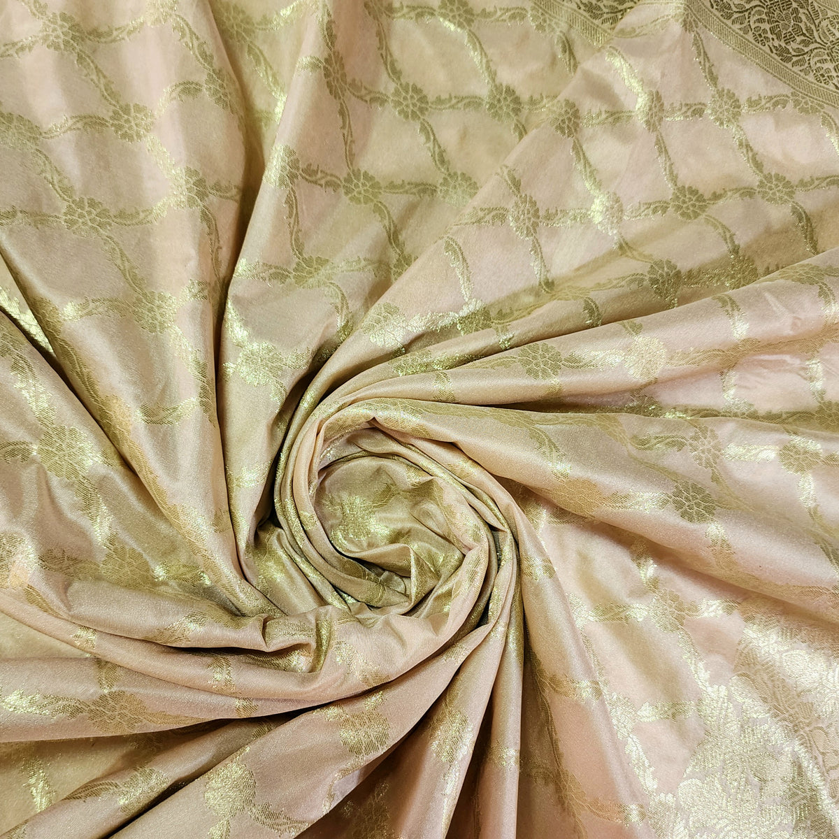 Banarasi Tapetta Silk - Champagne Zari Jaal Dupatta