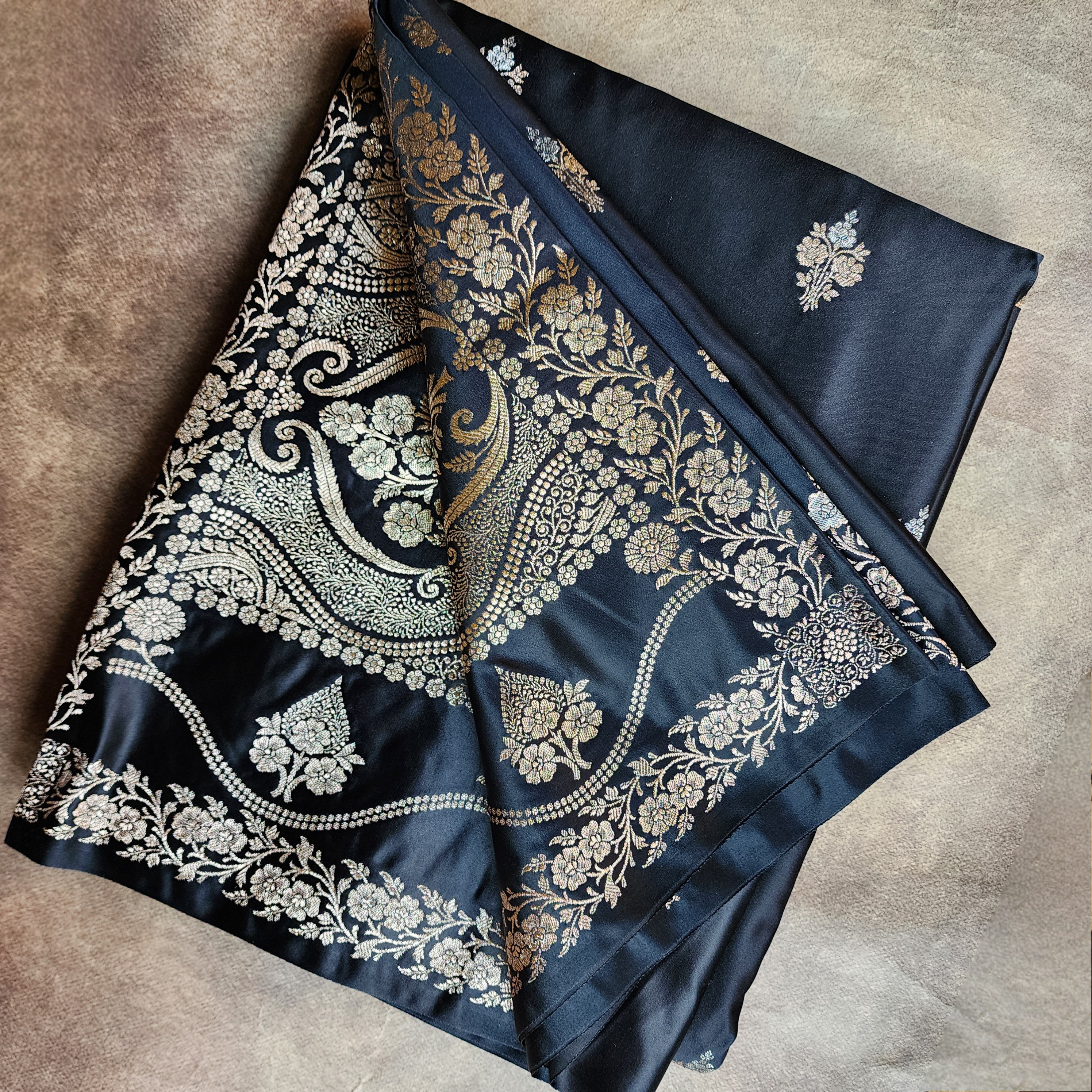 Dual-Tone Black Pure Banarasi Katan Silk Saree