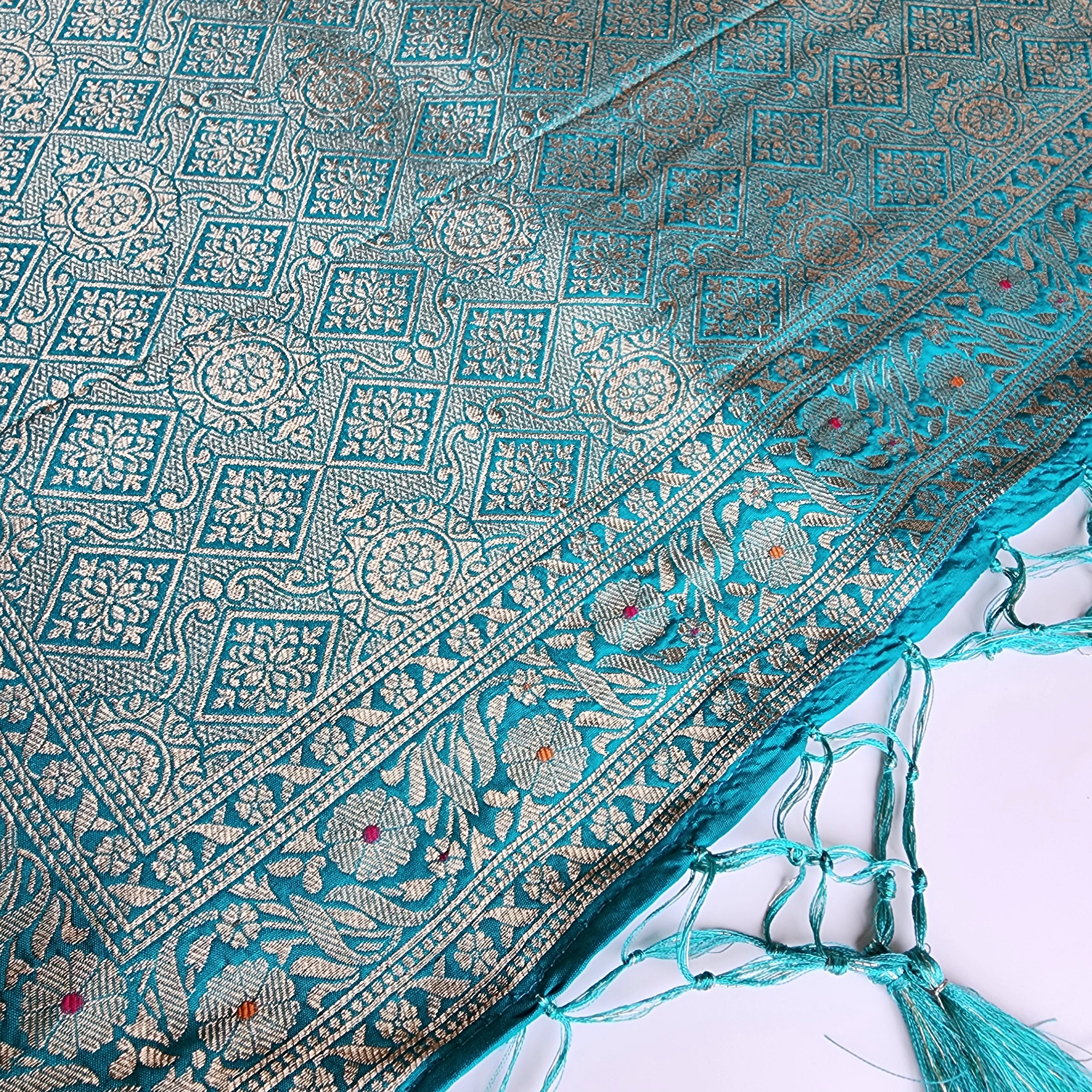 Peacock Blue Bandhani Dupatta with Traditional Jaal