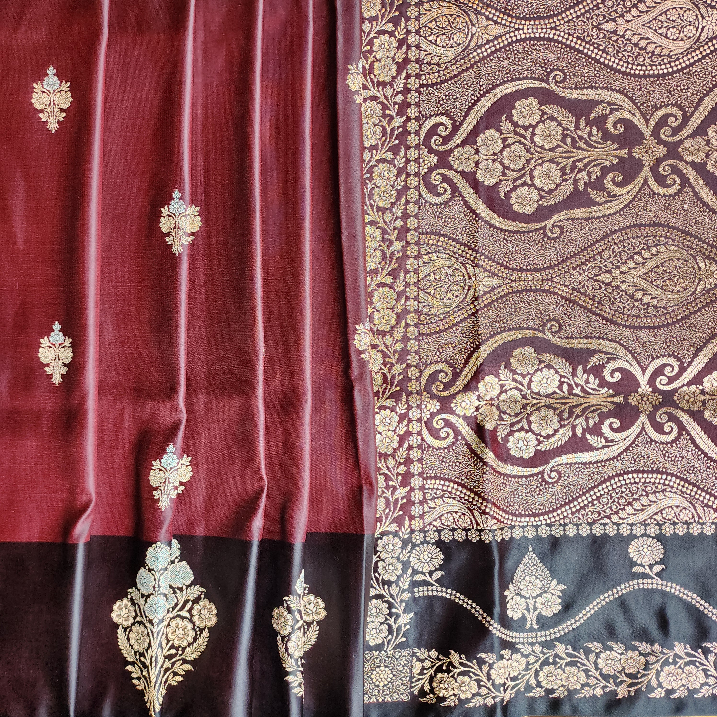 Dual-Tone Maroon Pure Banarasi Katan Silk Saree