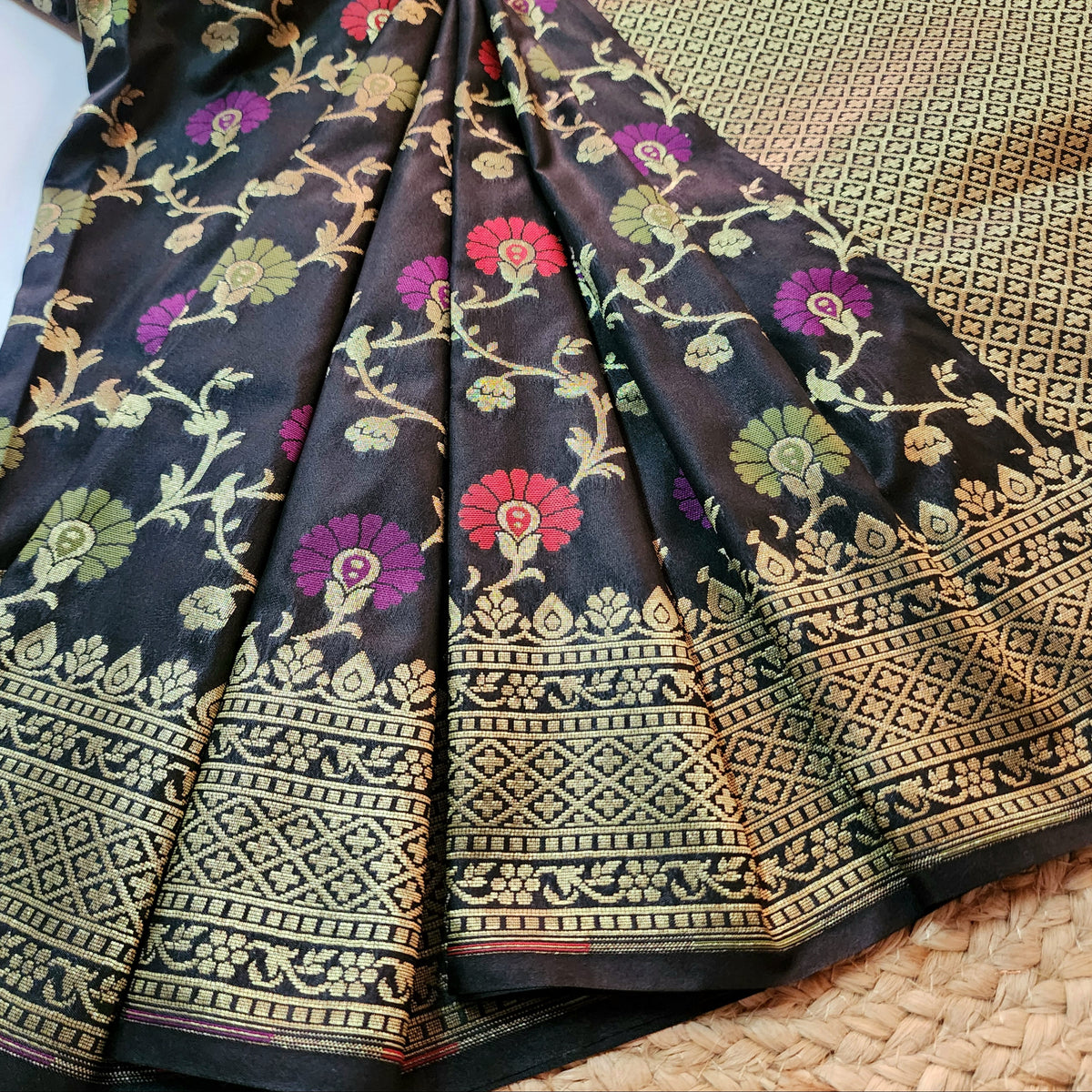 Banarasi Silk Floral Jaal Dupatta - Midnight