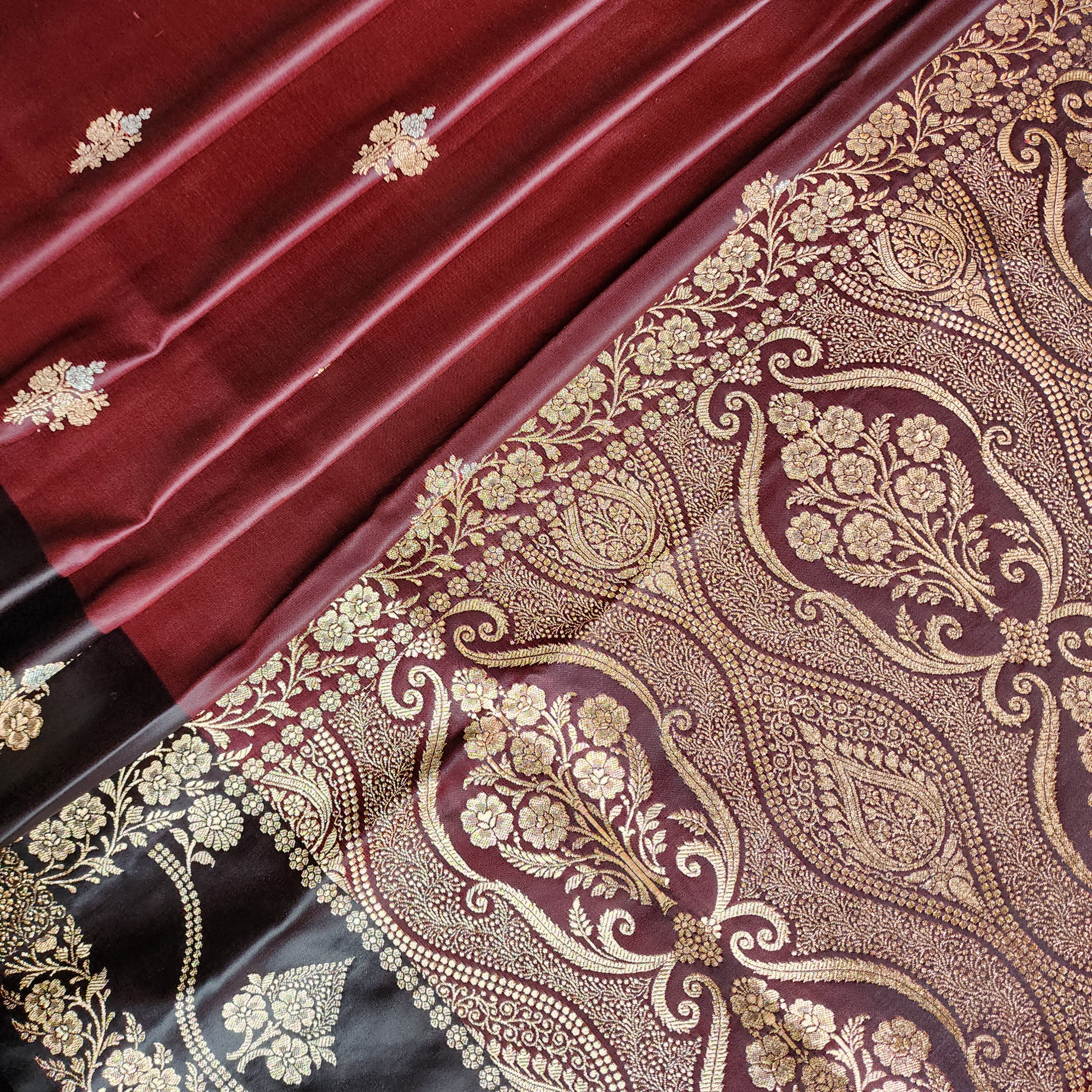 Dual-Tone Maroon Pure Banarasi Katan Silk Saree