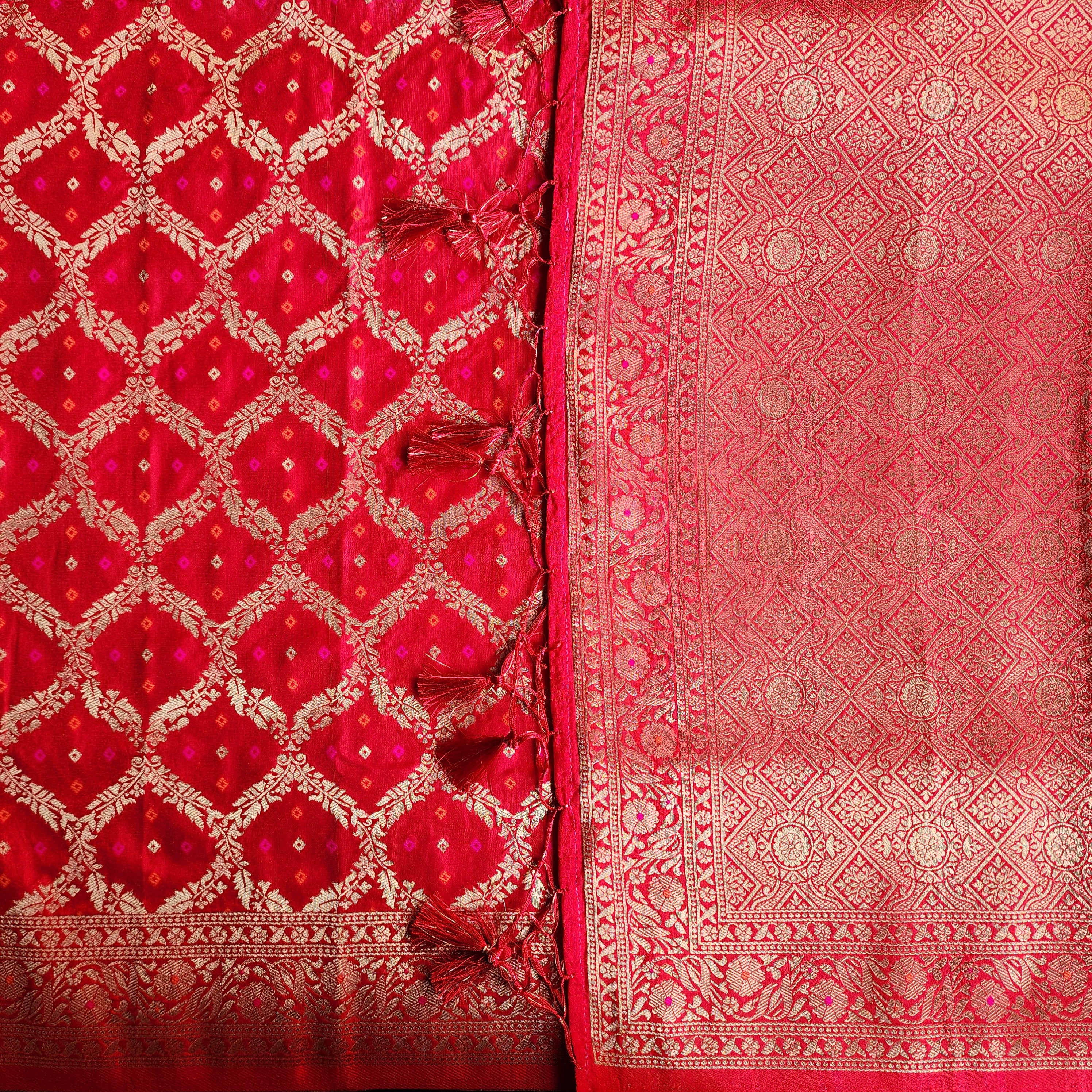 Red Bandhani Dupatta with Traditional Jaal