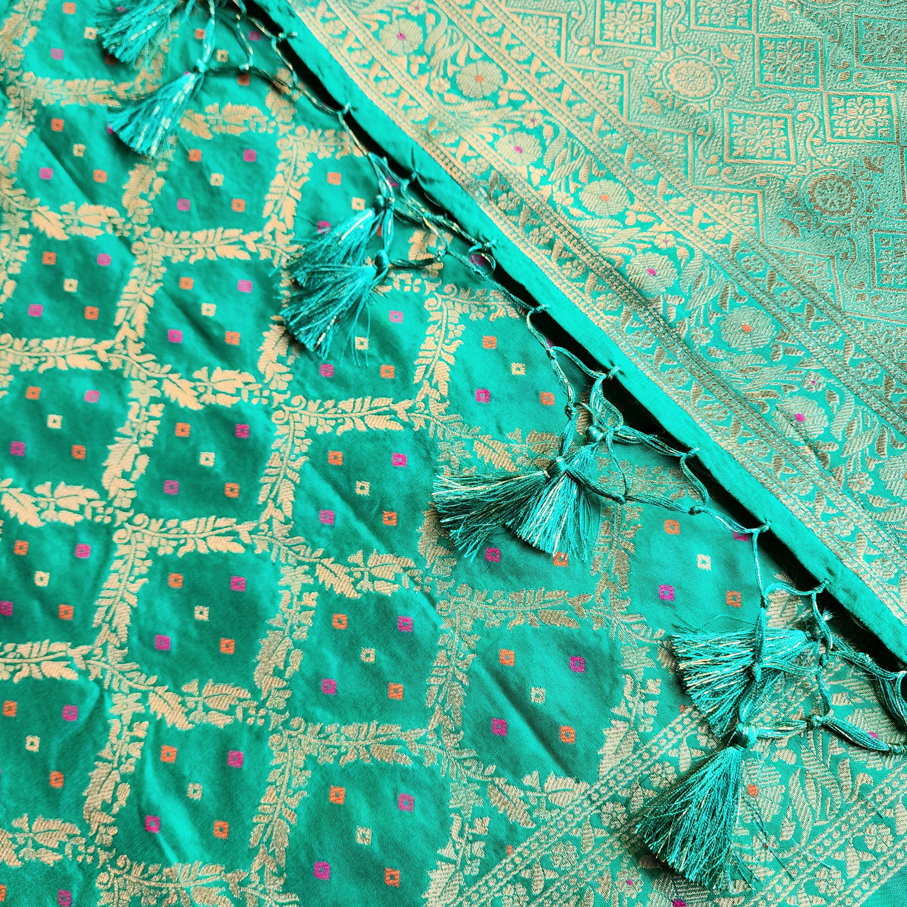 Aqua Green Bandhani Dupatta with Traditional Jaal
