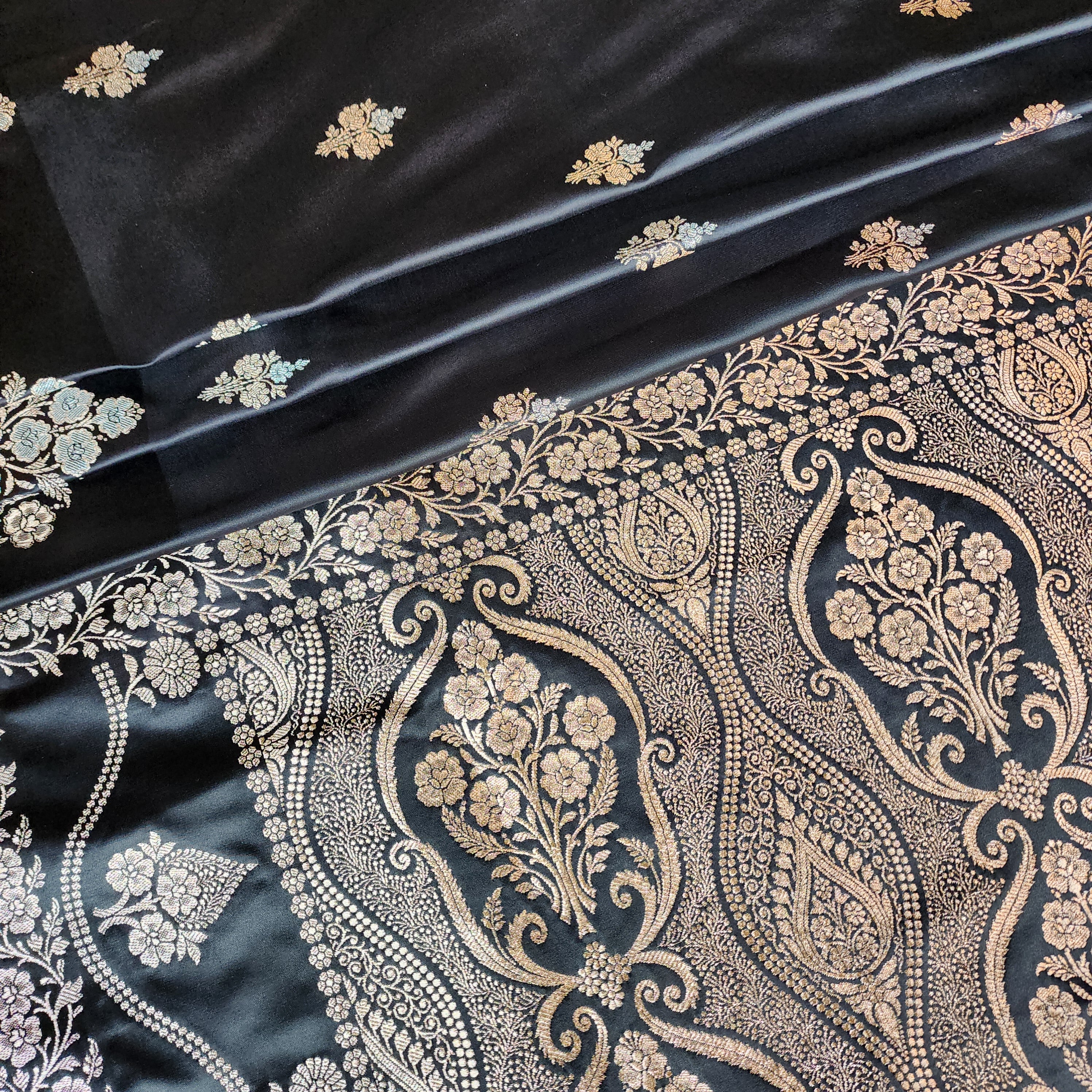 Dual-Tone Black Pure Banarasi Katan Silk Saree