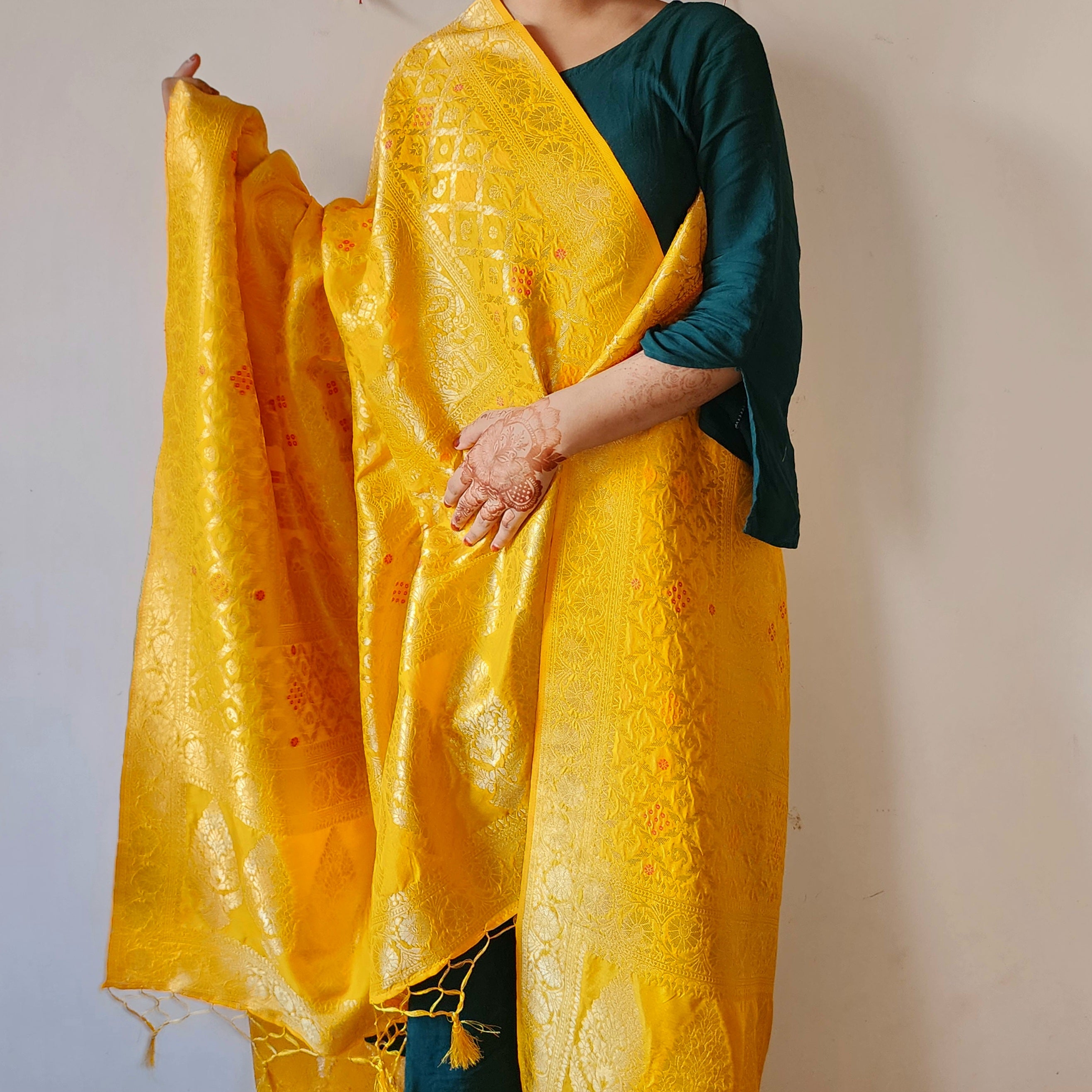 Mustard Gold Bandhani Dupatta with Floral and Geometric Zari Weave