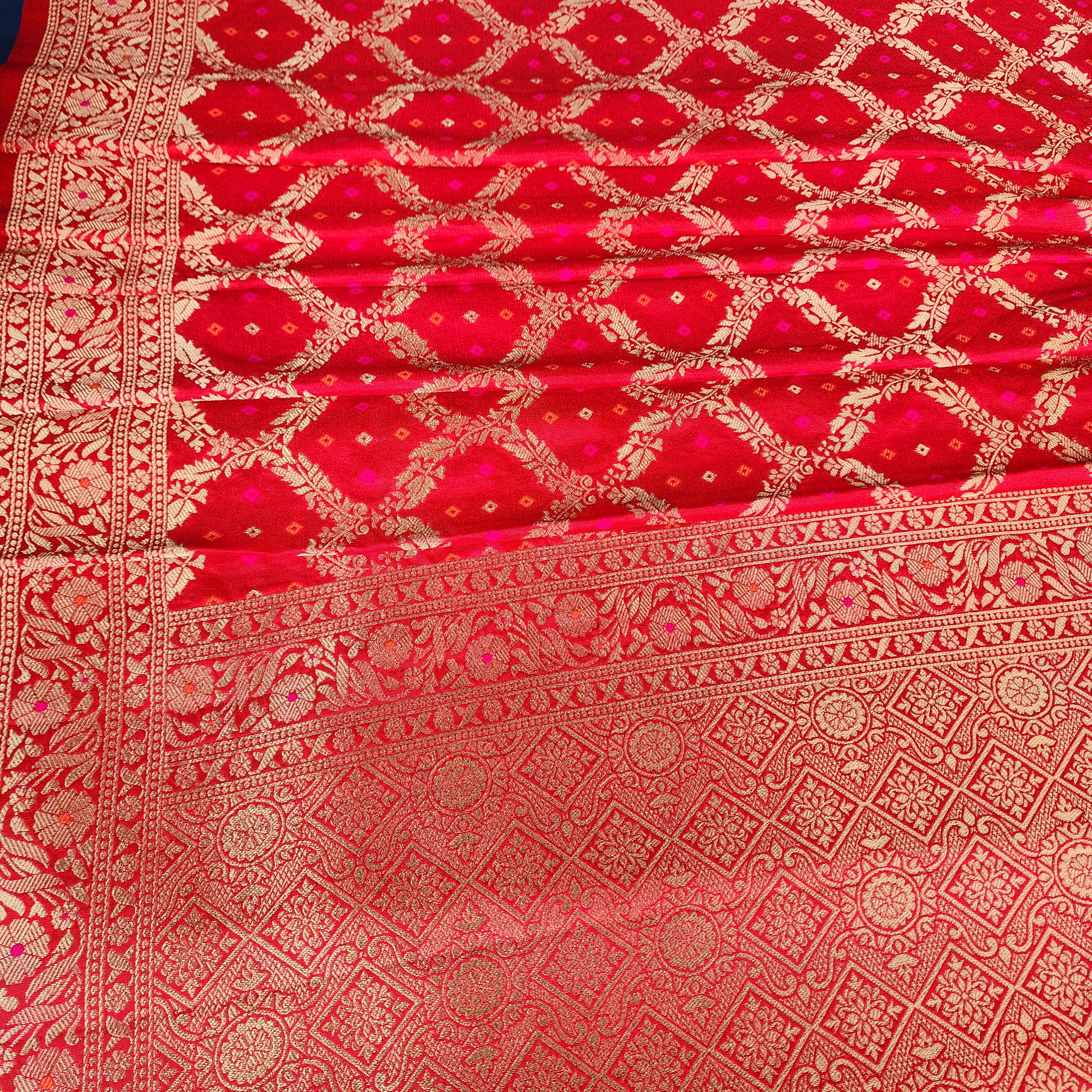 Red Bandhani Dupatta with Traditional Jaal