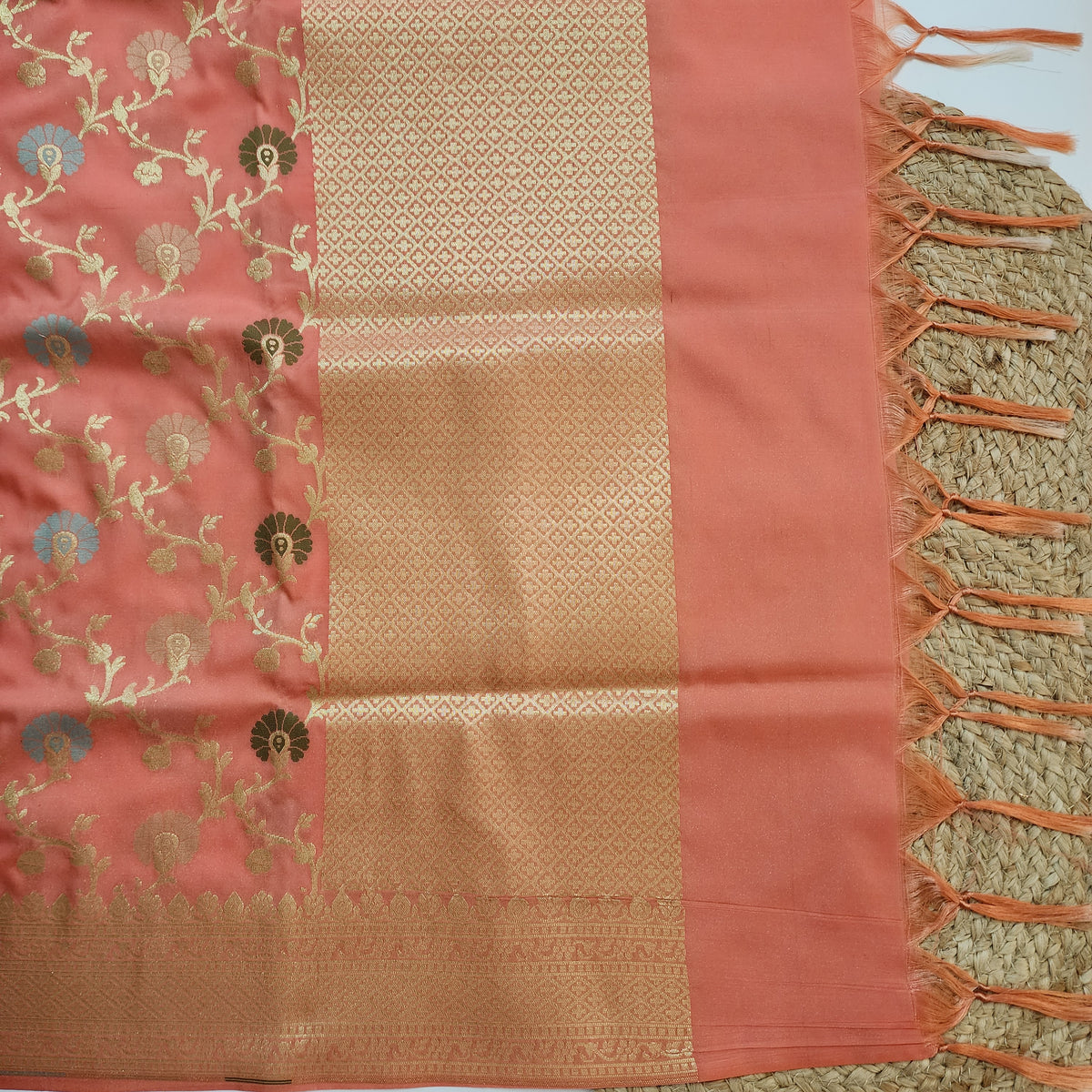 Banarasi Silk Floral Jaal Dupatta - Peach