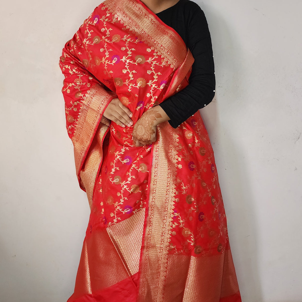 Banarasi Silk Floral Jaal Dupatta - Crimson Red
