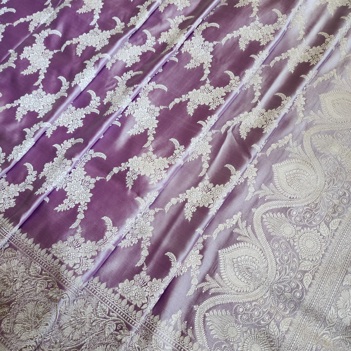 Dusty Lilac Banarasi Katan Silk Saree with Floral Vine Jaal