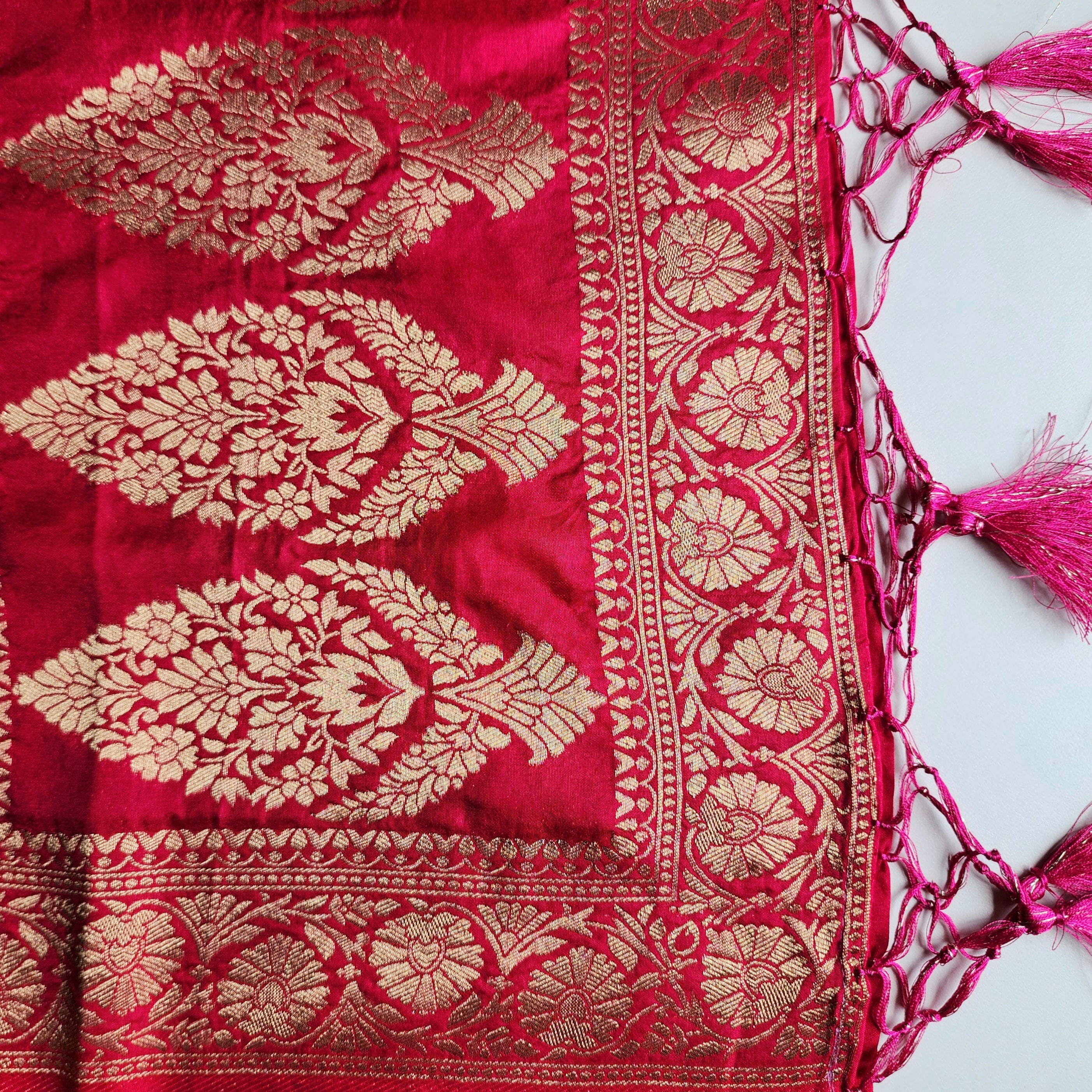 Wine Magenta Bandhani Dupatta with Floral and Geometric Zari Weave