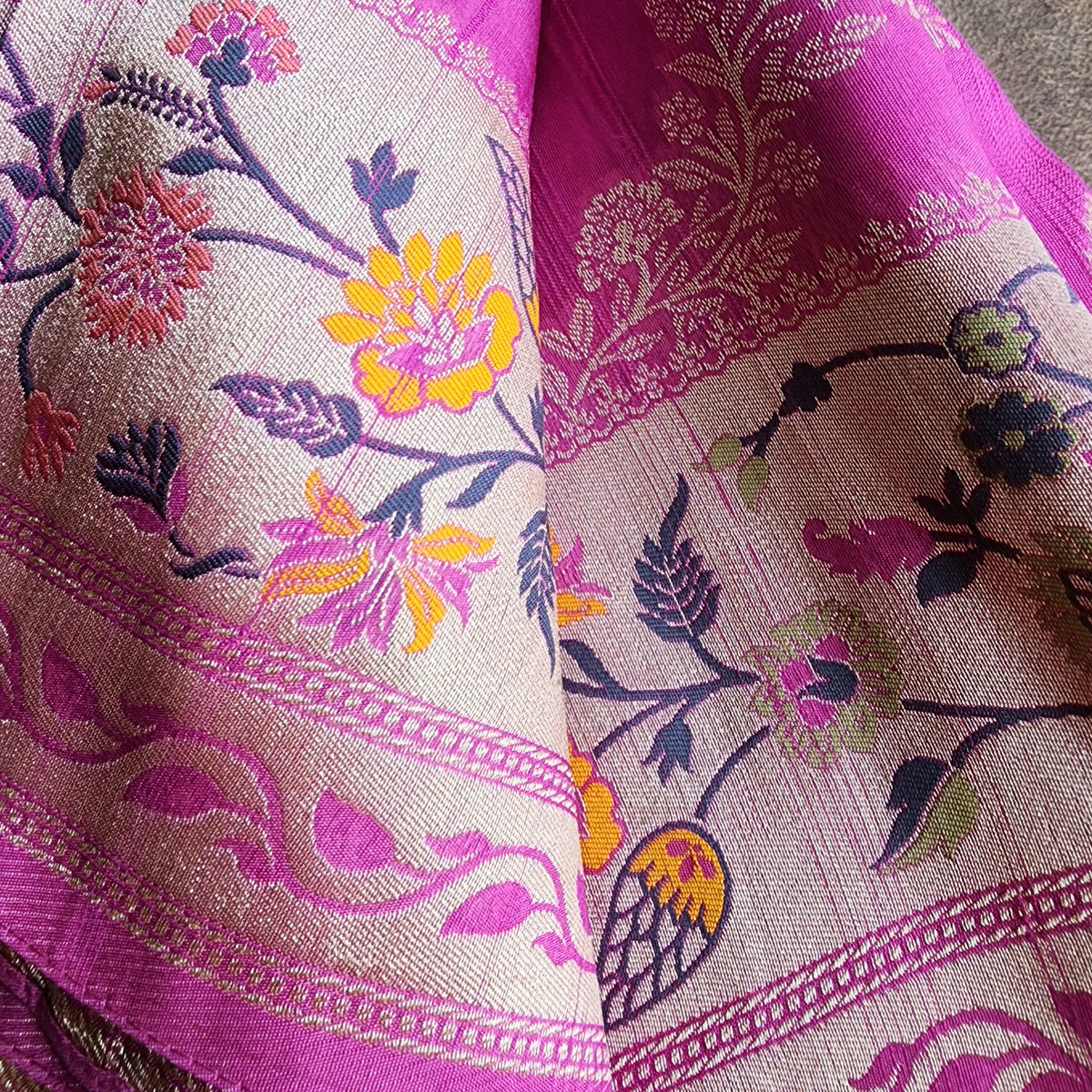 Soft Lavender Orchid Raw Silk Saree with Pastel Floral Weaving and Ivory Border