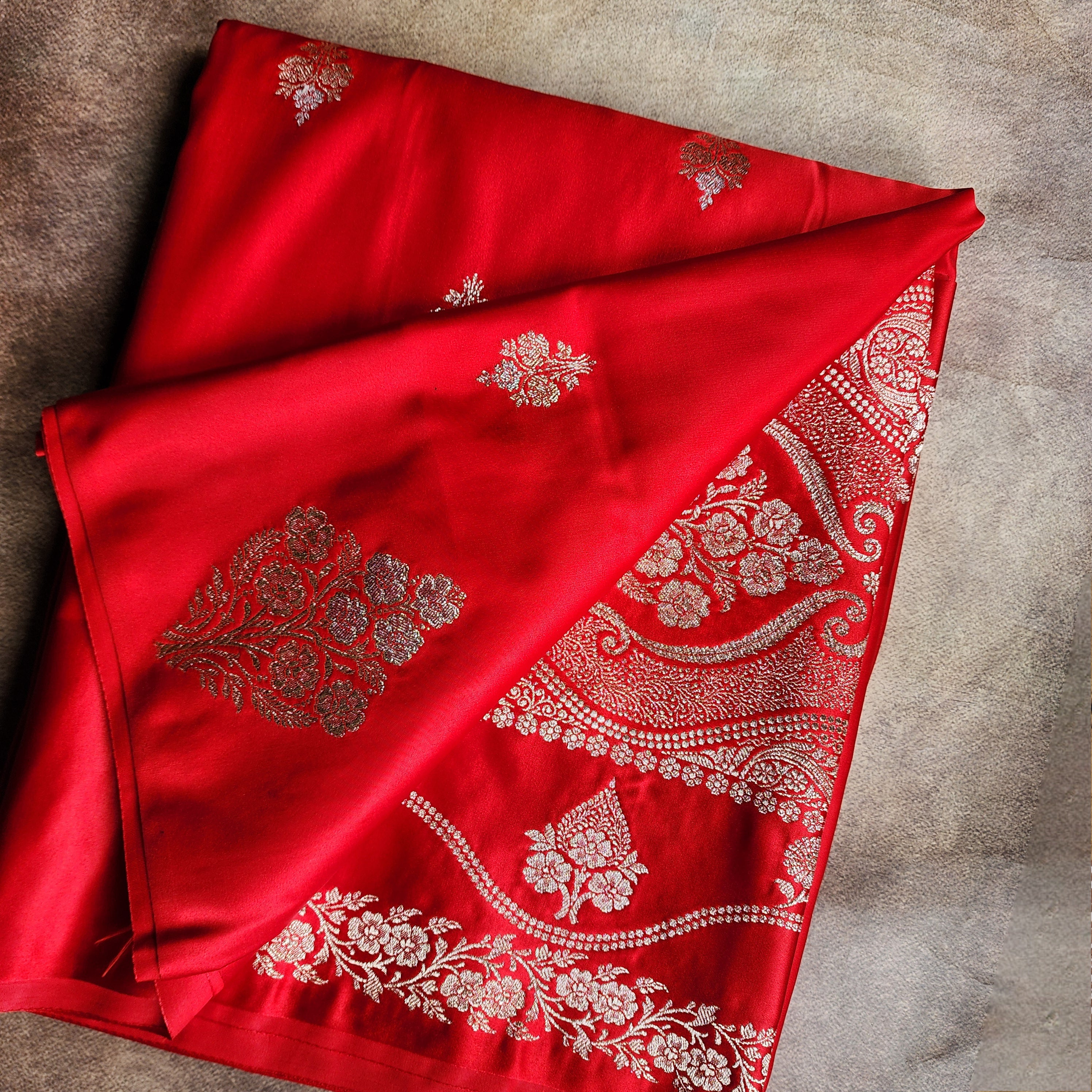Dual-Tone Bright Red Pure Banarasi Katan Silk Saree
